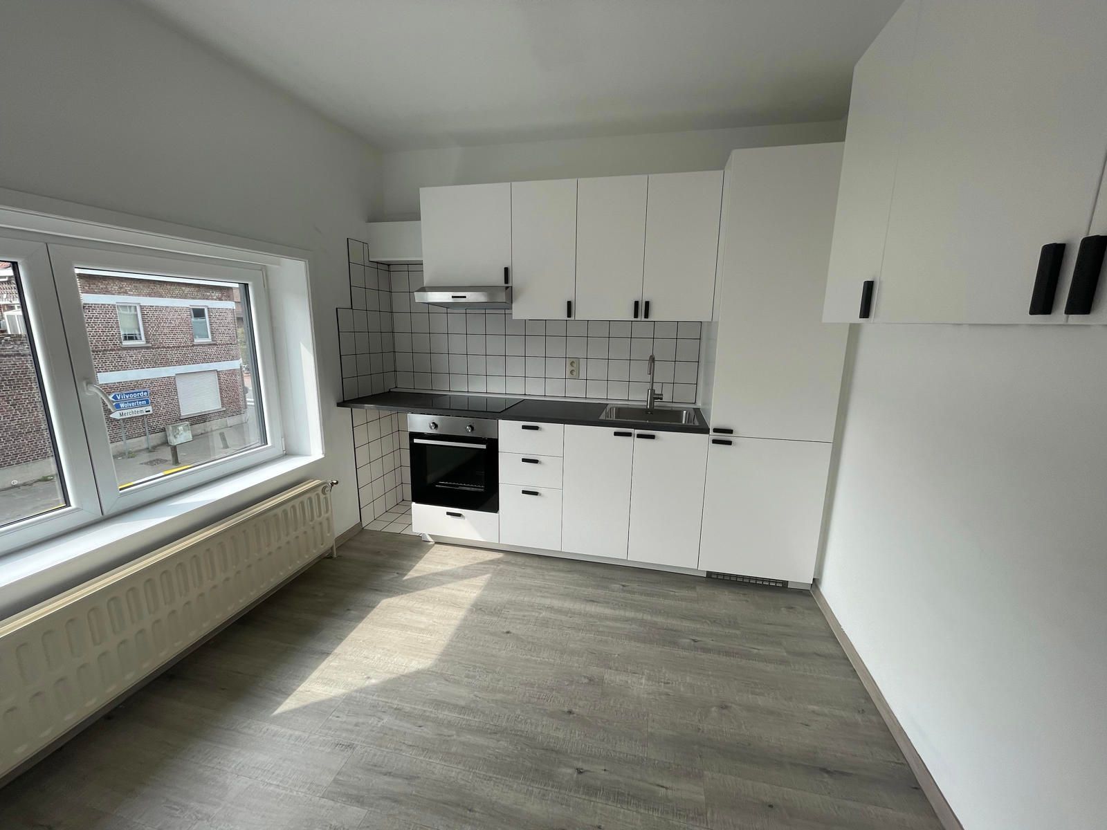Centraal gelegen 2-slaapkamer appartement foto 2