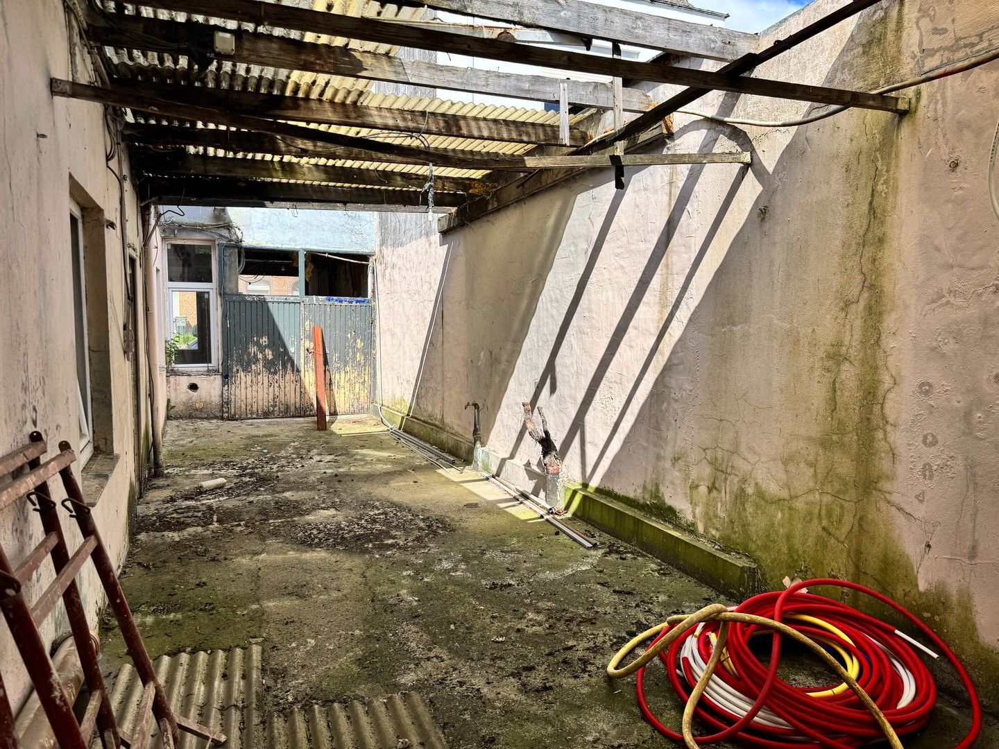Interessant renovatie- of ontwikkelingsproject! foto 18