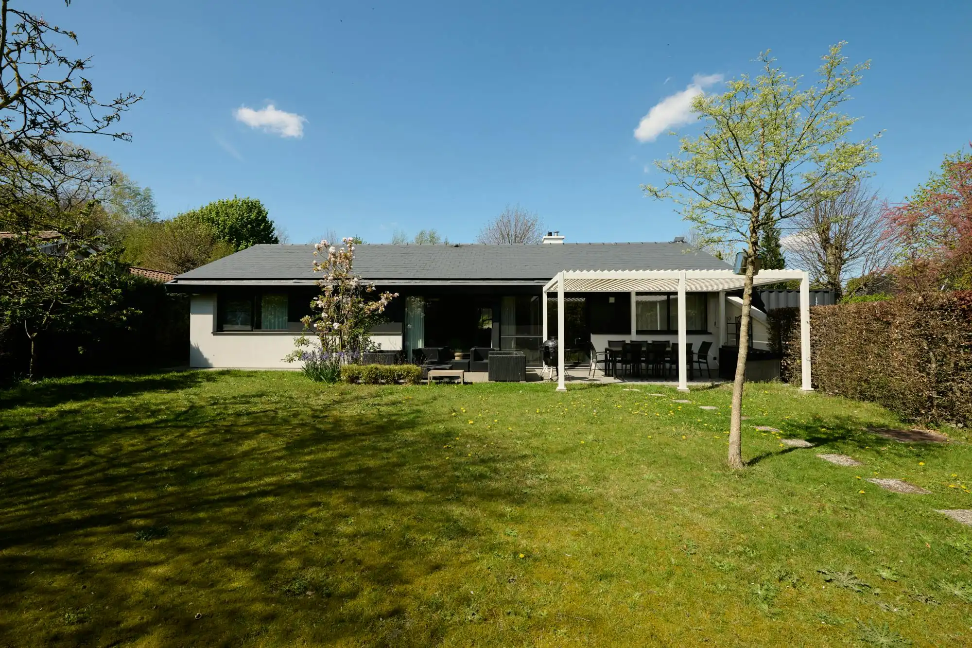 Prachtig gerenoveerd huis te koop in rustige wijk in Waregem foto 21