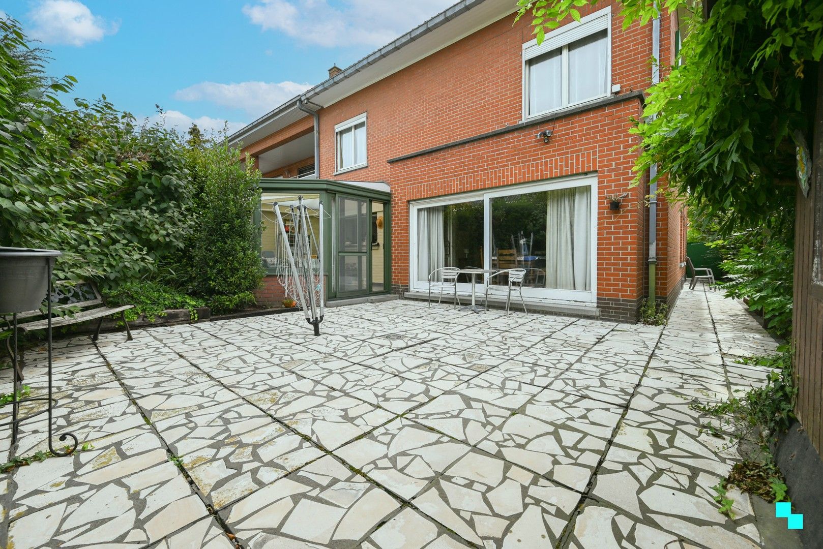 Zeer ruime woning te Heule foto 14