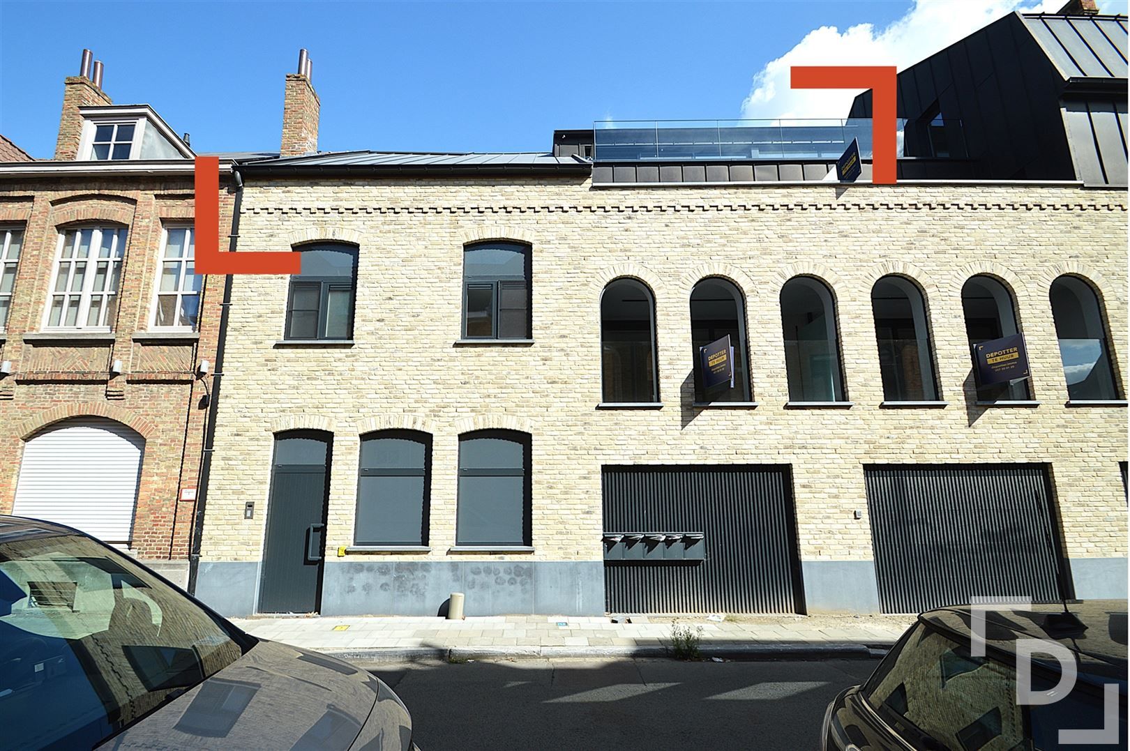 Nieuwbouwappartement van hoogwaardige afwerking met staanplaats te huur in centrum Ieper foto 16