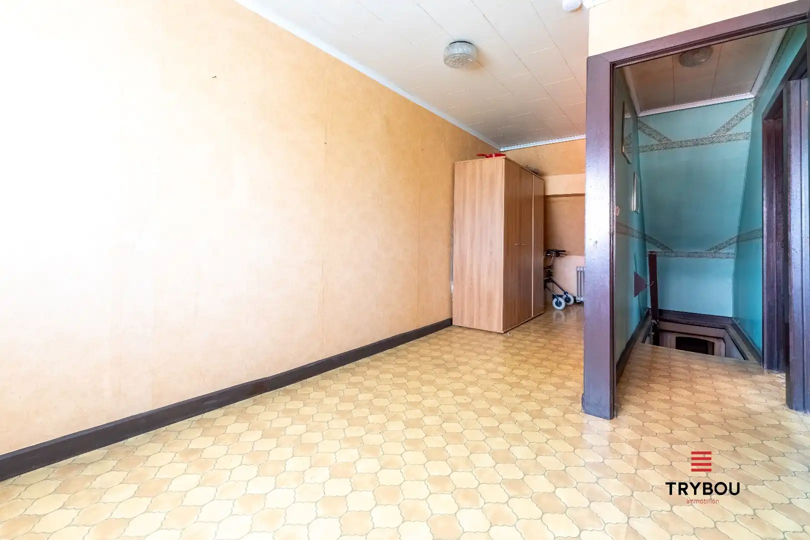 Verrassend ruime woning aan de rand van Houthulst op ruim perceel van 720m². foto 22