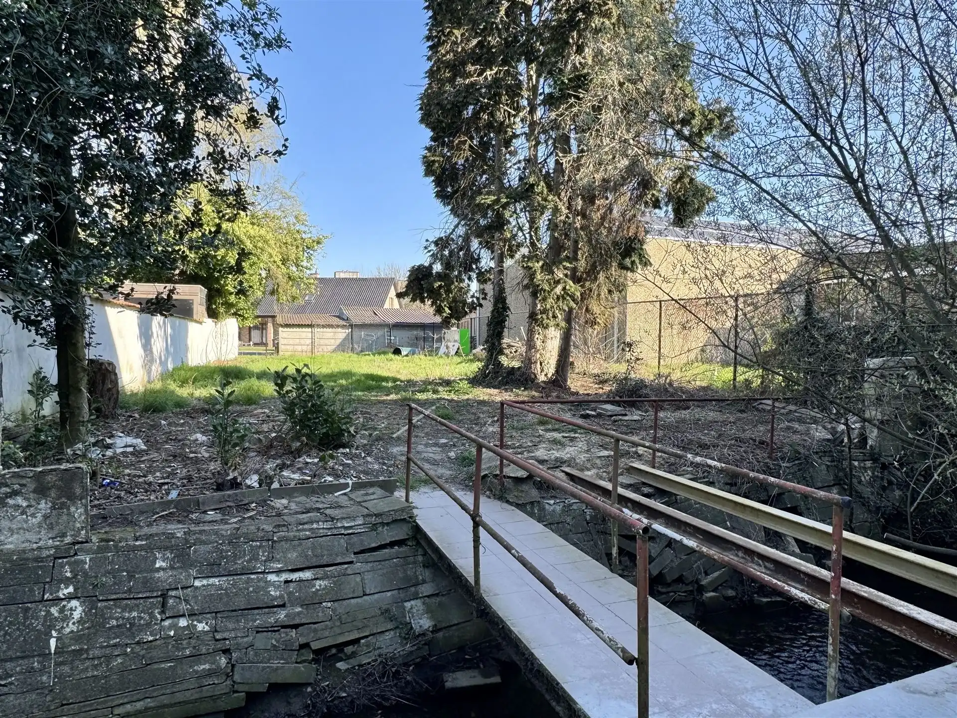 Gerenoveerde woning in het centrum van Maaseik! foto 17