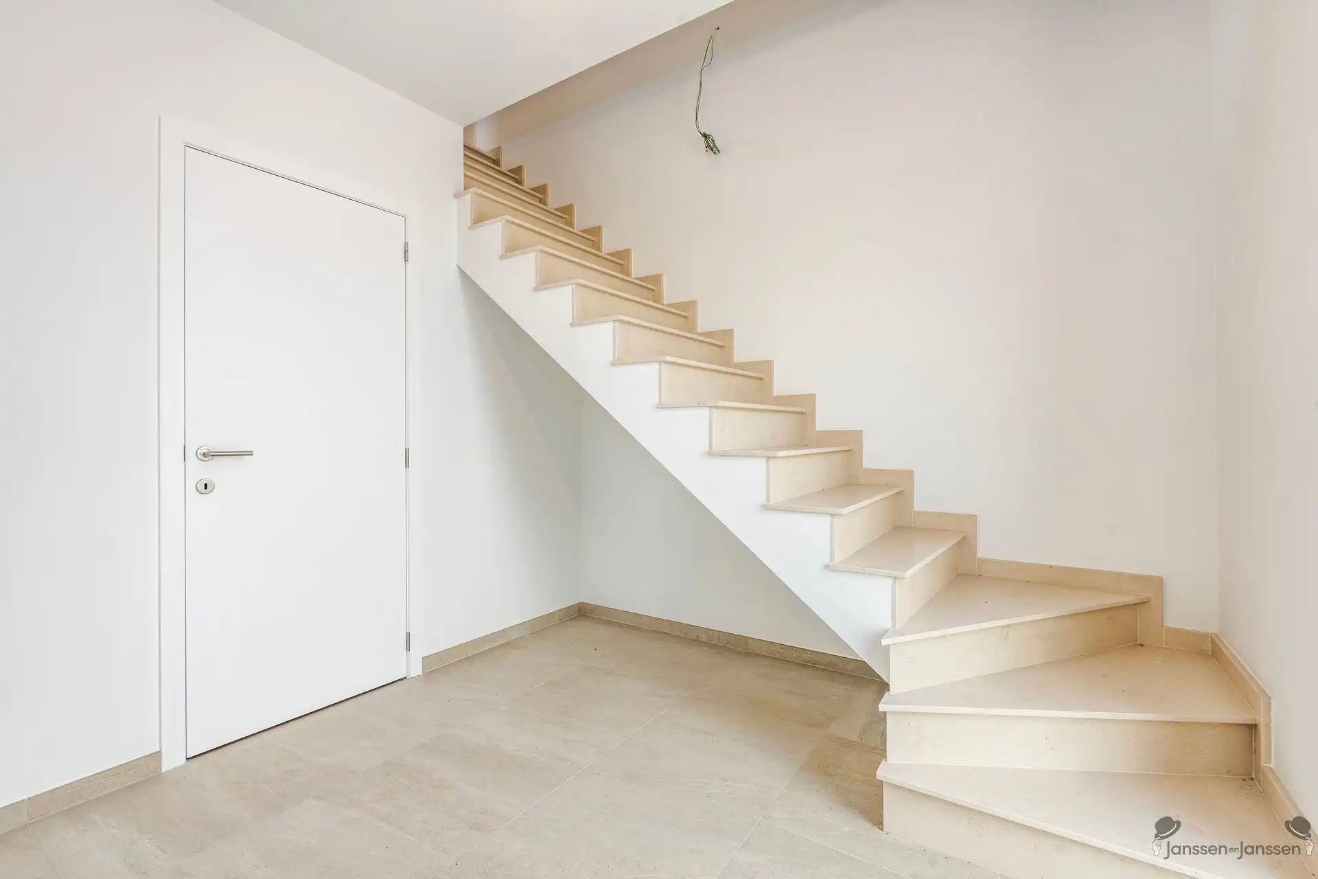 Ruime nieuwbouwwoning met 5 slaapkamers en uitbreidingsmogelijkheid foto 5