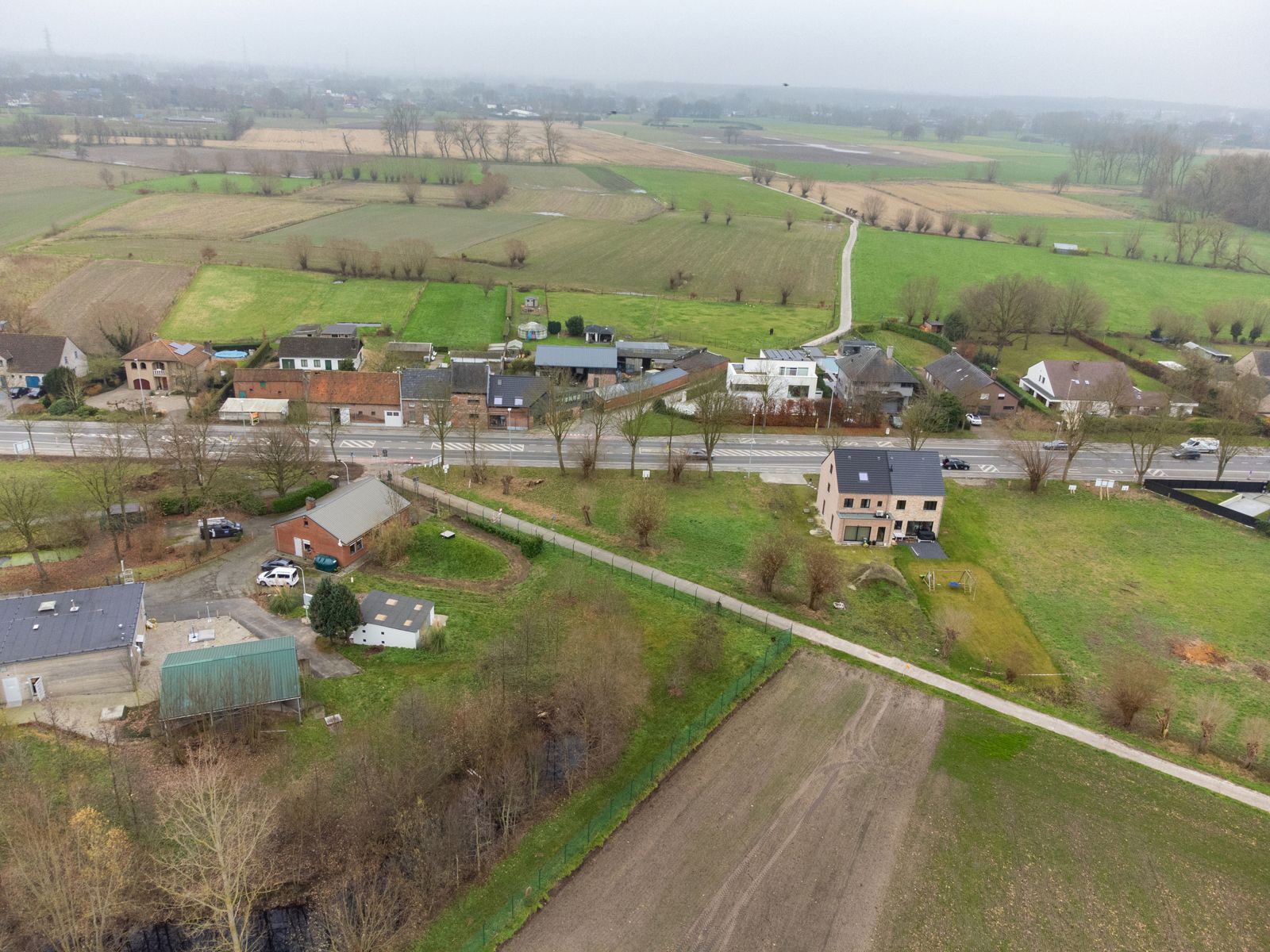 Rustig gelegen villagrond te Buggenhout (1.130 m²) foto 2