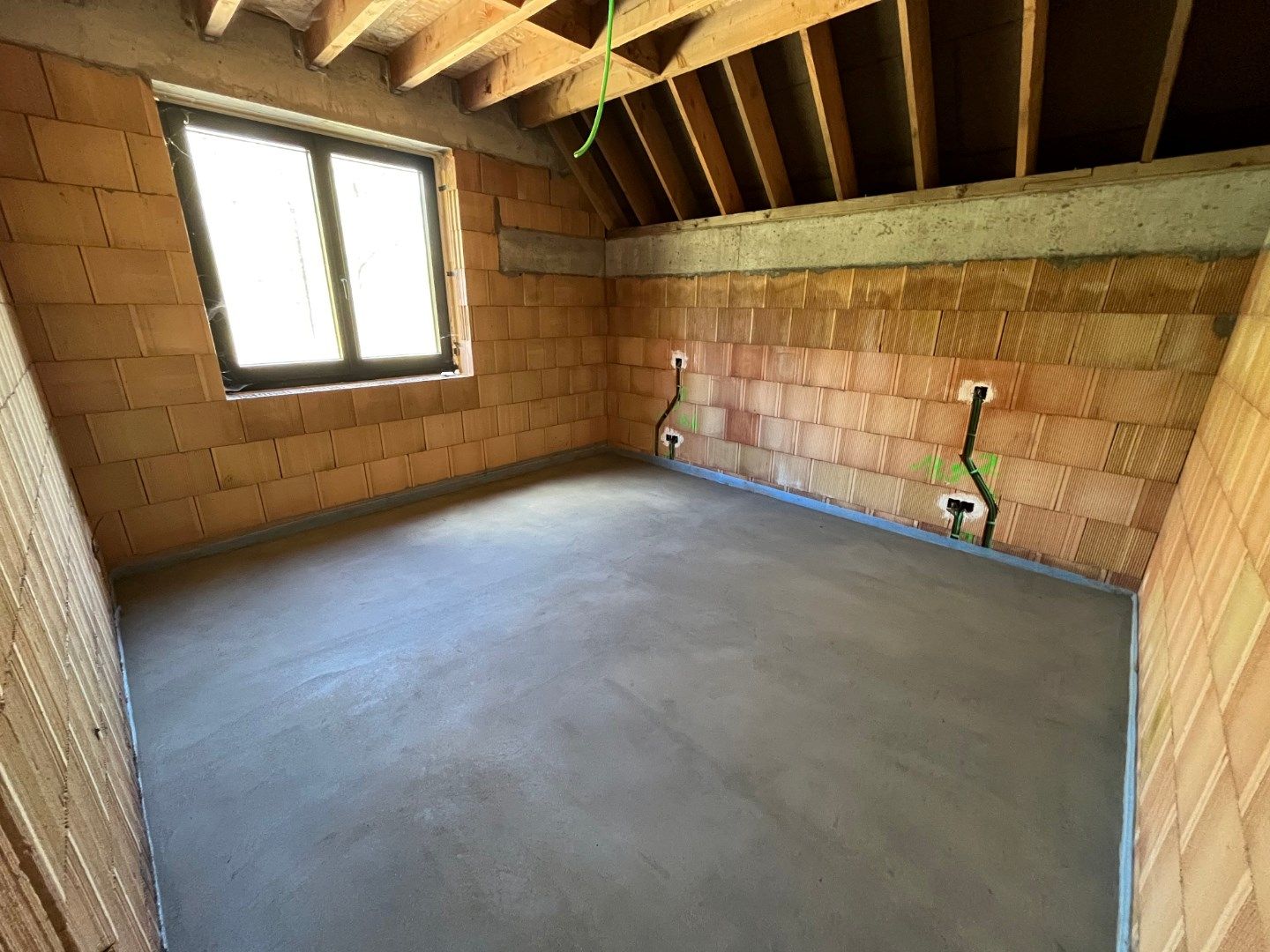 Landelijke nieuwbouwwoning in hartje Dikkelvenne foto 18