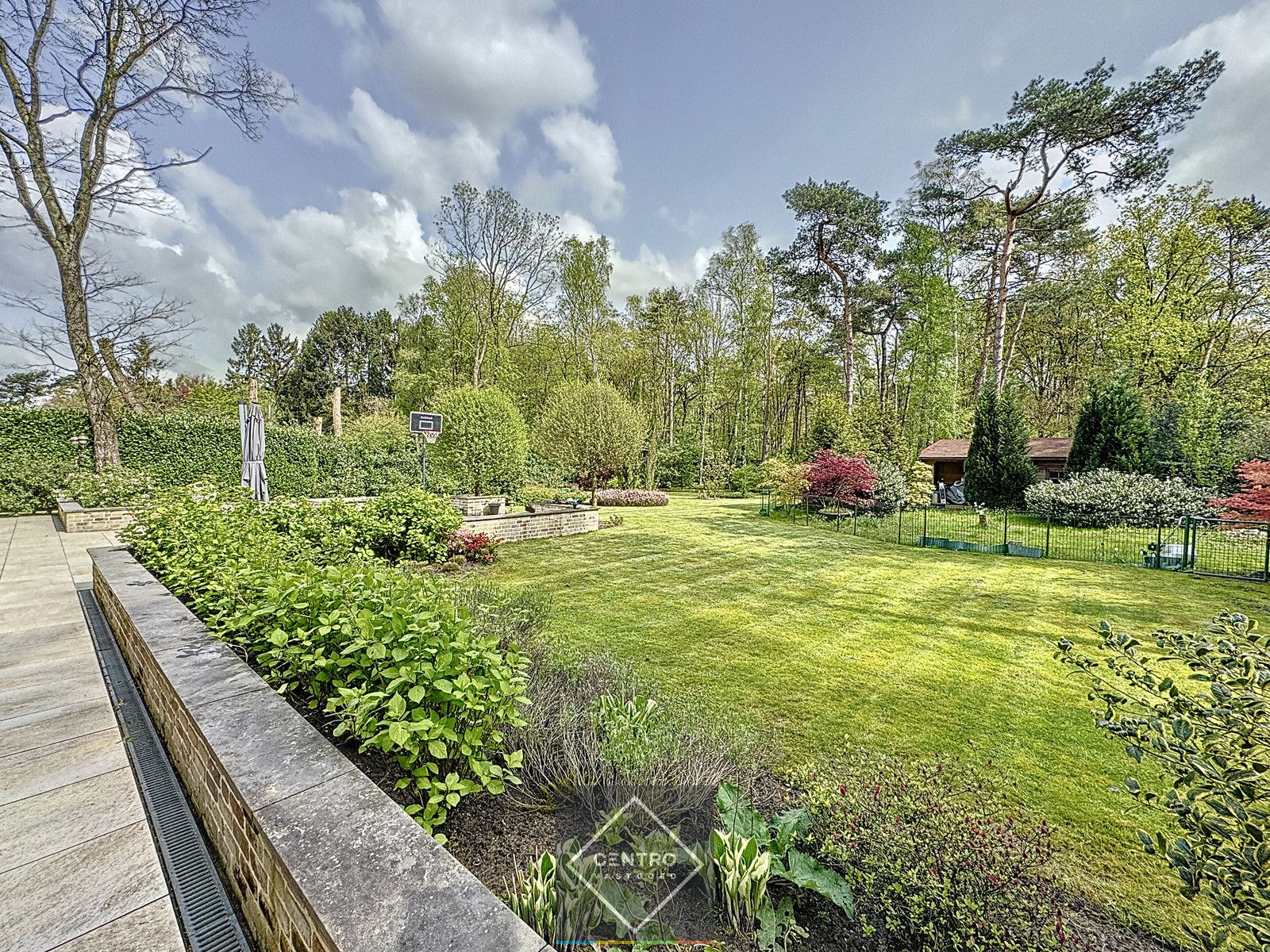 Residentieel gelegen villa op 3.742m2 te Brasschaat! foto 39