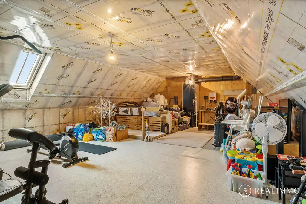 Ruime recente woning met EPC-label A in hartje Moen foto 24