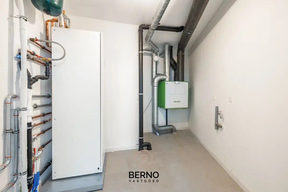 IN OPTIE! Architecturale parel met tuin en vergezicht (6% BTW) foto 7