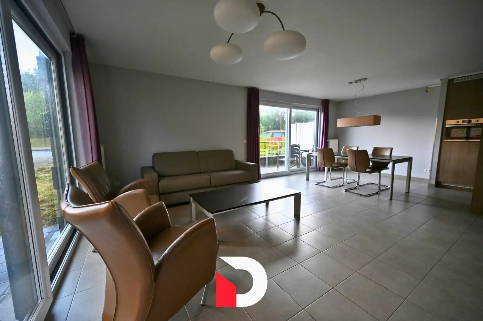 Instapklaar gelijkvloers 1-slaapkamerappartement met tuin en terras in De Haan foto 8