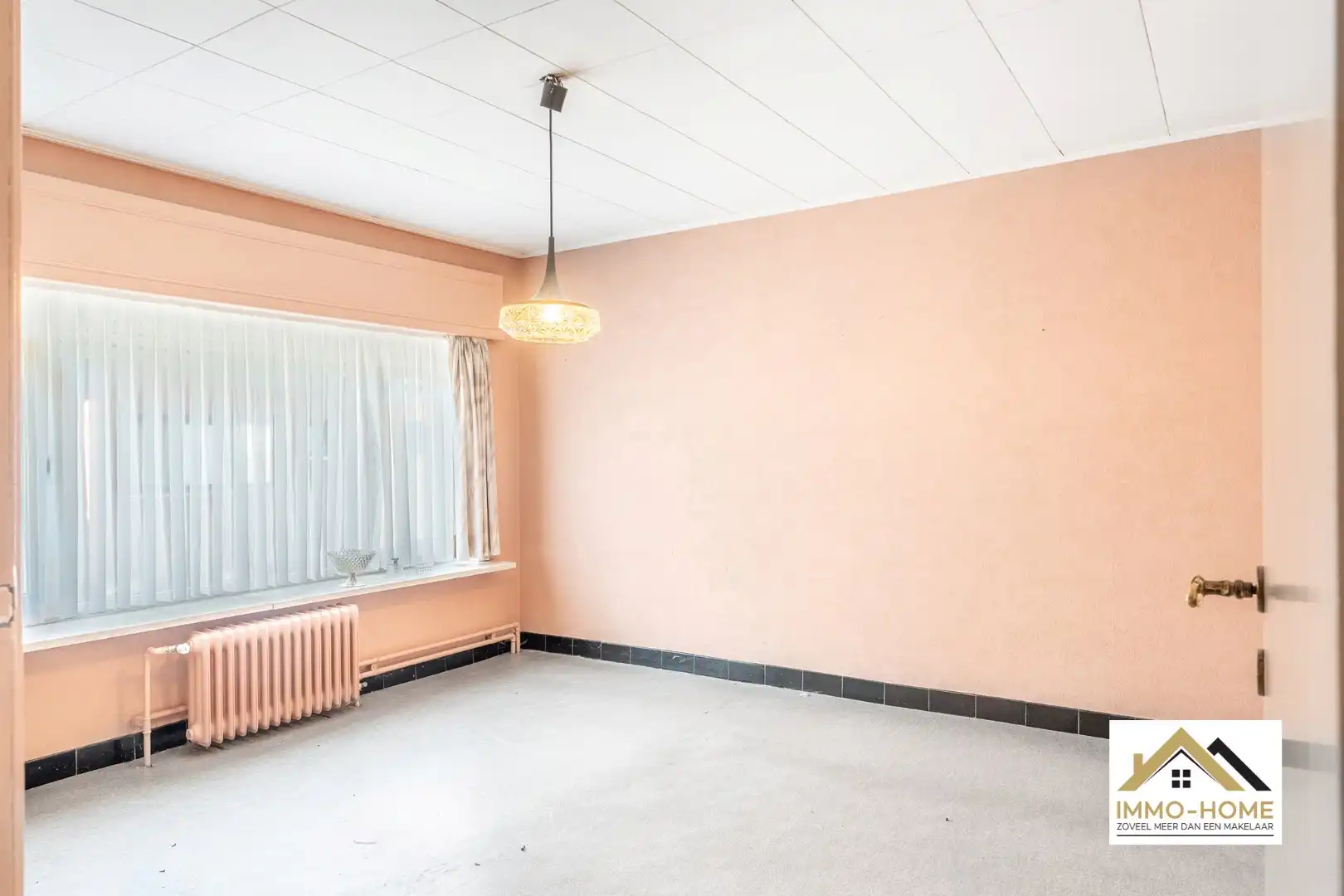 Te renoveren woning met garage centrum Beervelde!  foto 25