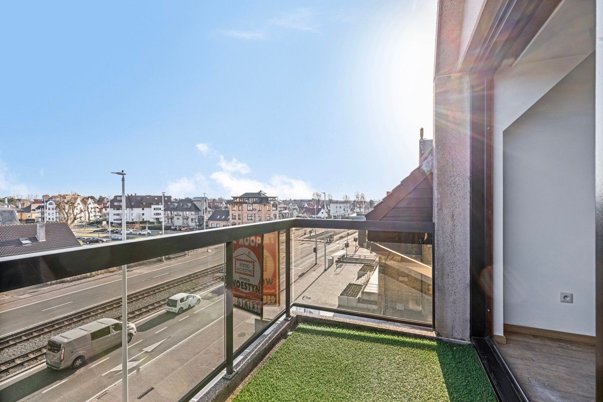 Ruim appartement met drie slaapkamers, twee terrassen en parking te koop! foto 20