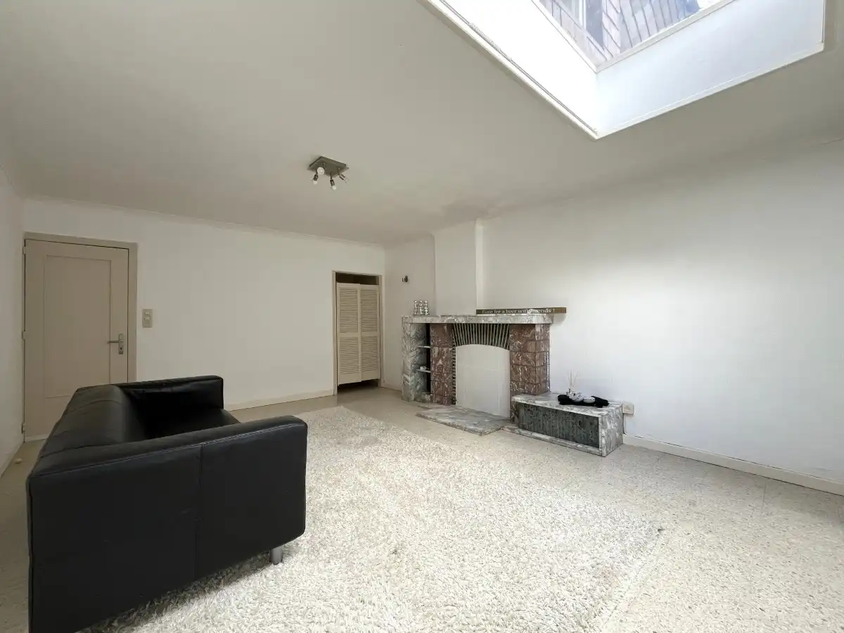 Roeselare - Gesloten woning in het centrum van Roeselare foto 4