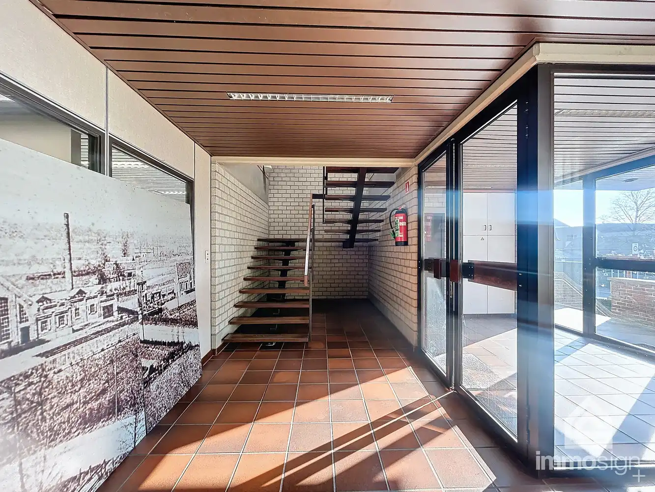 Ruime kantoorruimtes op toplocatie te Bocholt centrum! foto 3