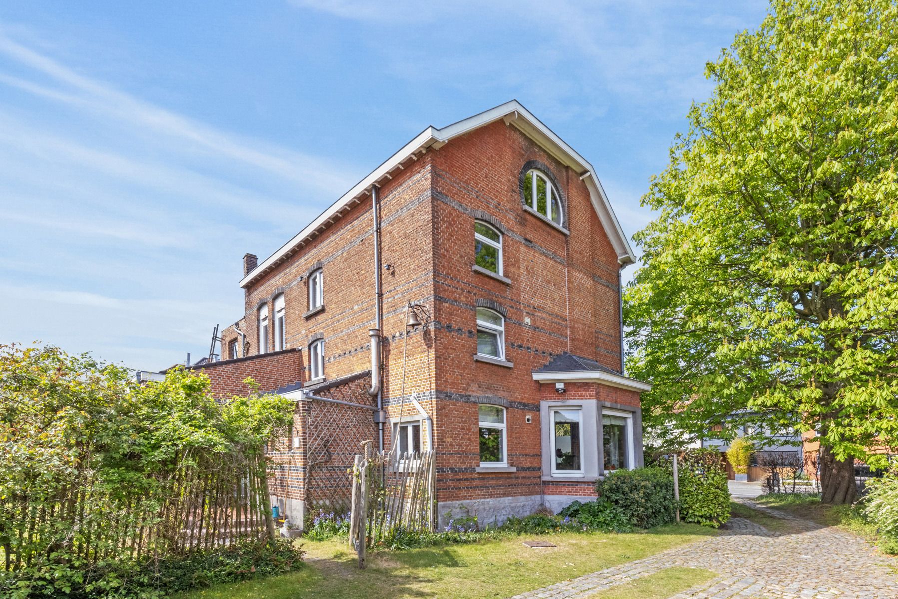 Karaktervol herenhuis te Merelbeke-Melle foto 34