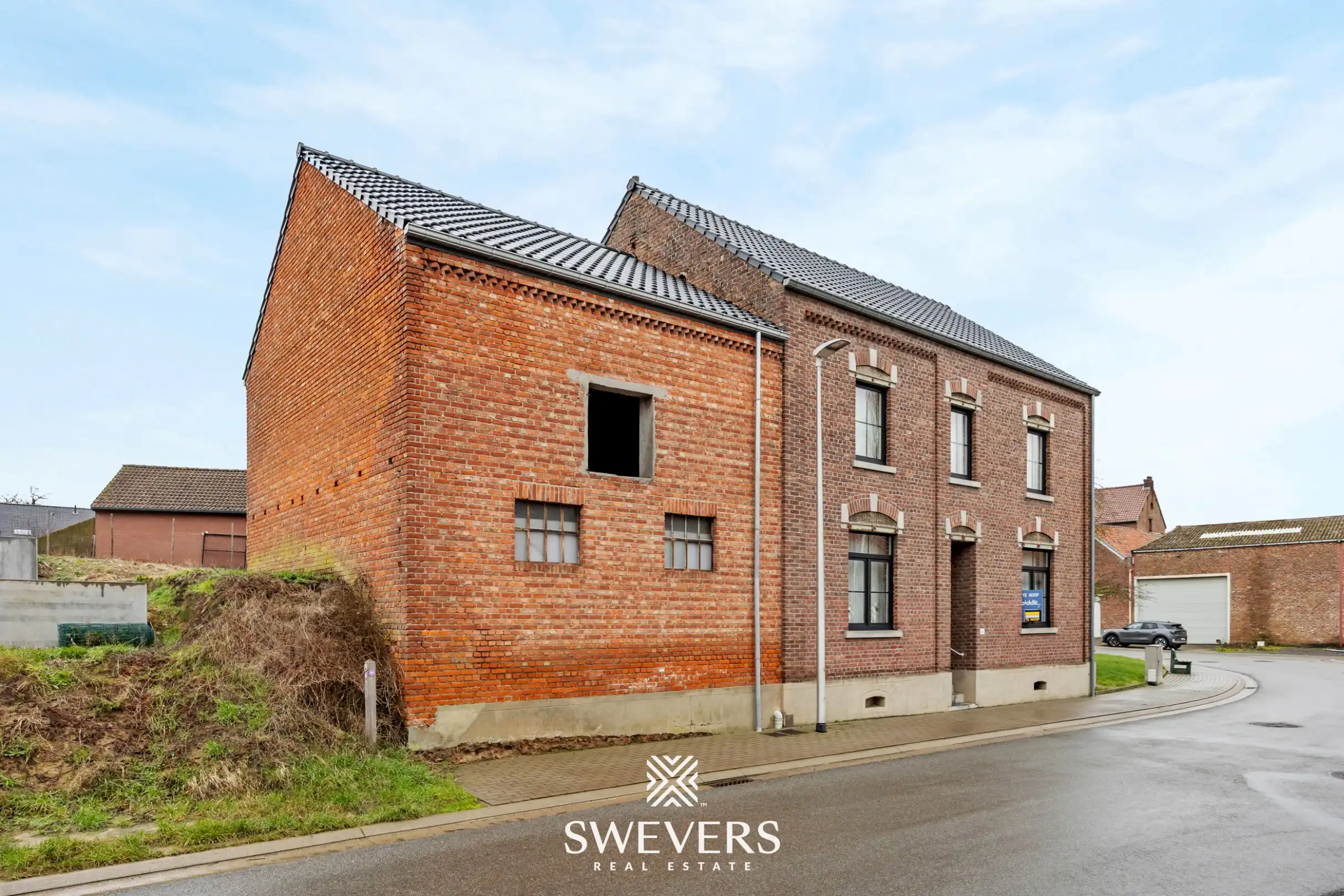 Hoofdfoto van de publicatie: Vrijstaande woning met zeer veel potentieel