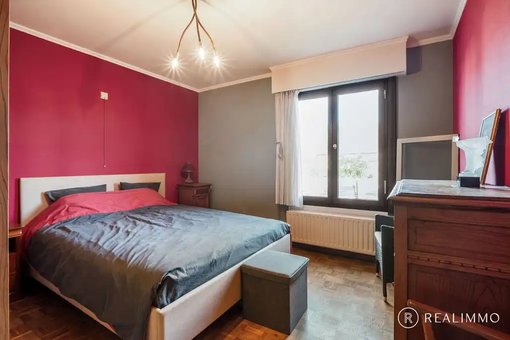 Ruime en instapklare woning met 4 slaapkamers foto 11