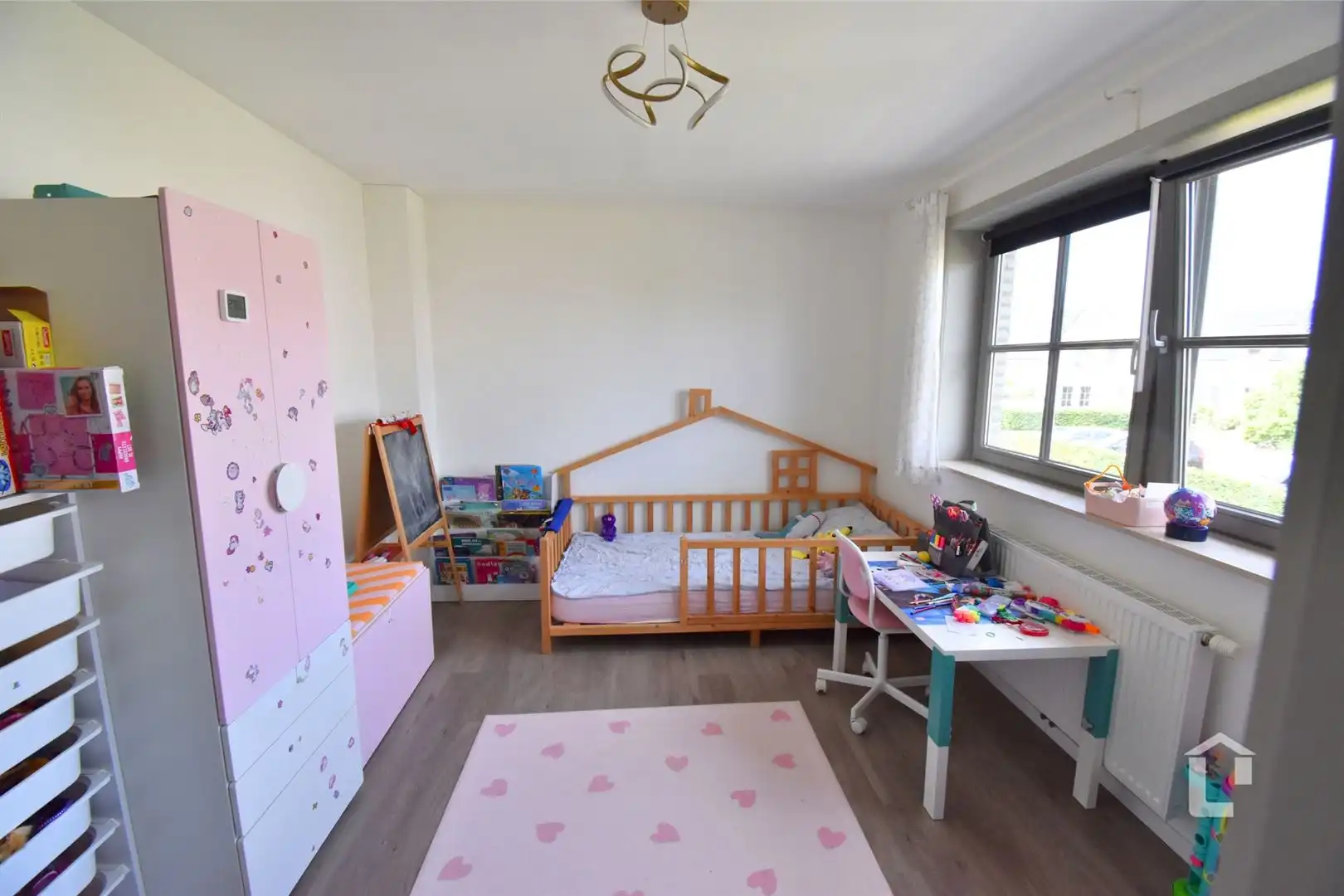 Rustig gelegen instapklare woning in residentiële wijk te huur in De Pinte foto 8