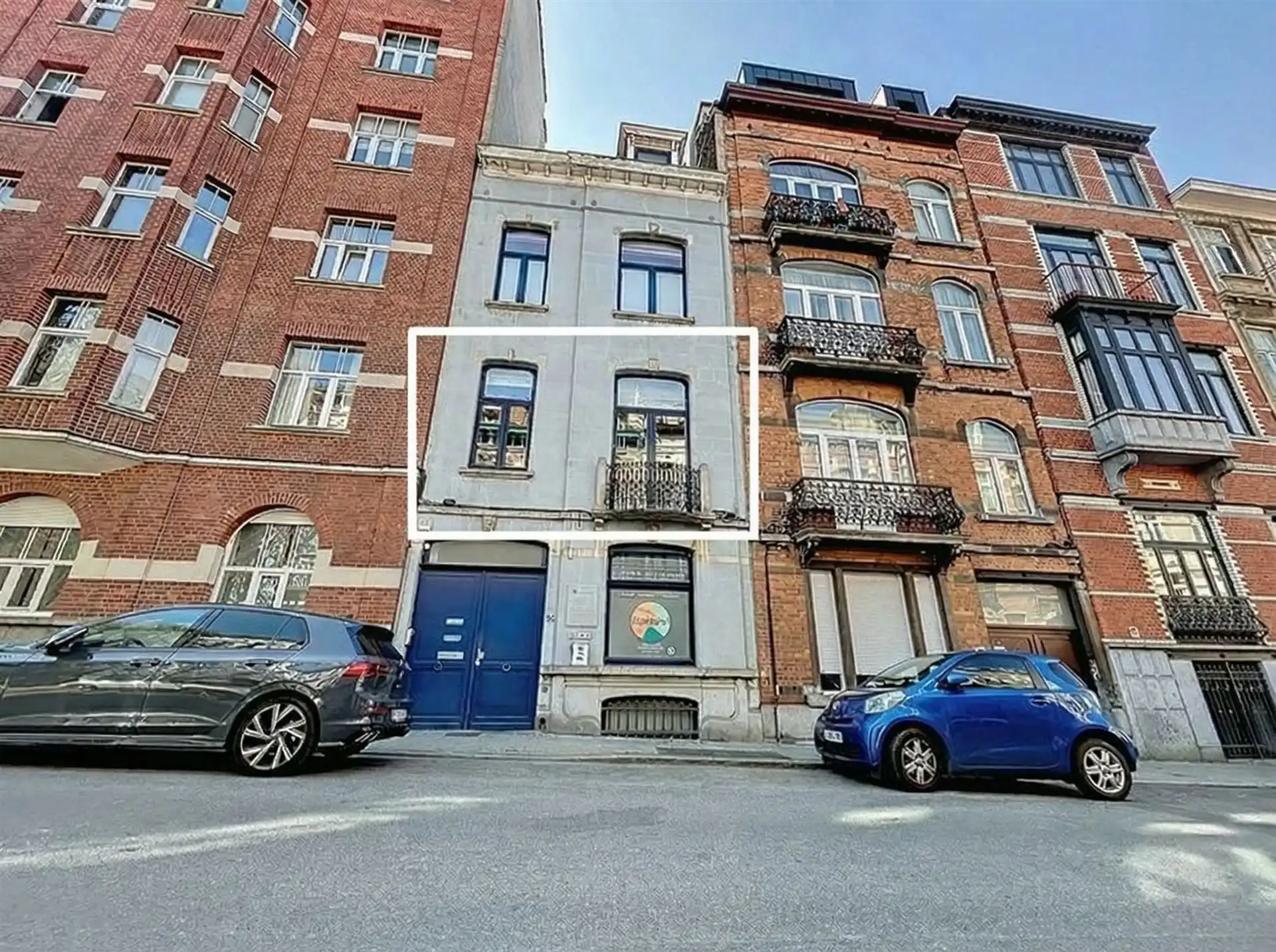 Uitstekend gelegen 1 slaapkamer appartement nabij NATO foto 11