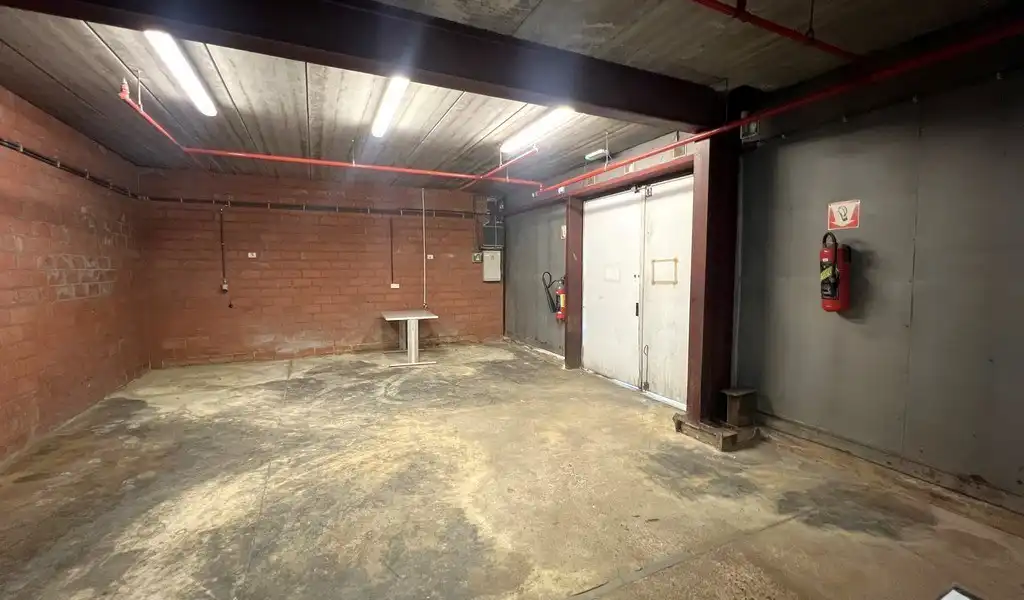 Loods te huur in industriepark-Noord te Sint-Niklaas foto 9