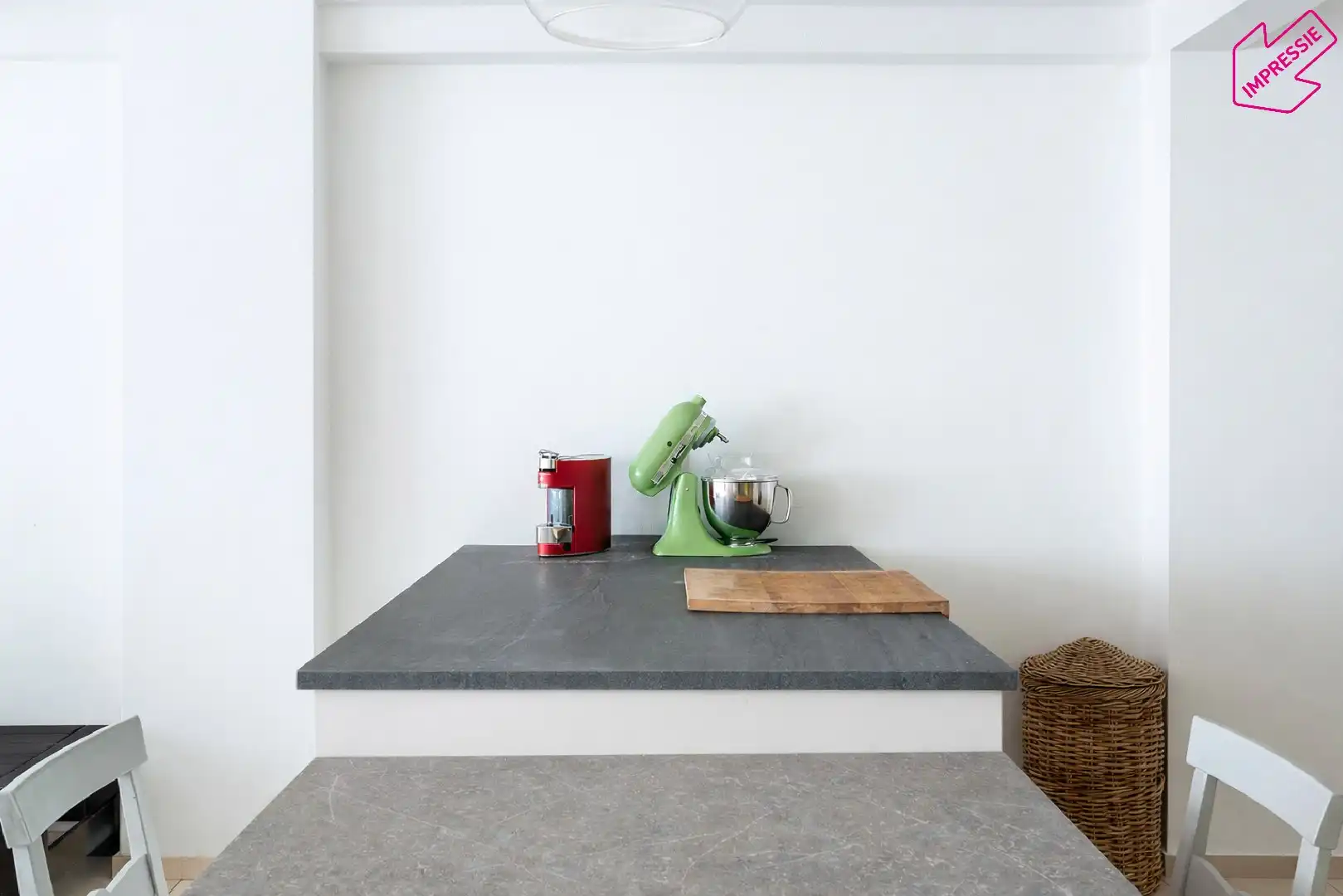 Uiterst ruim vierslaapkamer appartement tussen het Stadspark en de Theaterbuurt!  foto 7