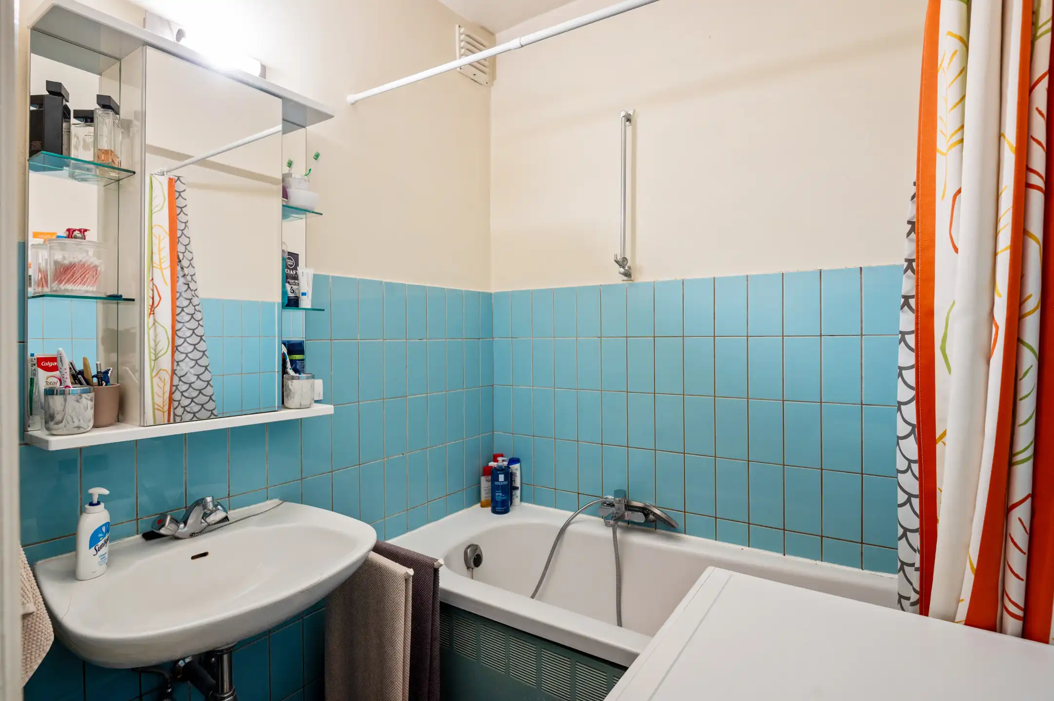 Mooi appartement met 2 slk., 2 terrassen en mog. staanplaats foto 14