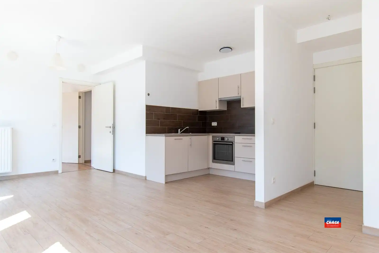 Recent appartement met terras  foto 3