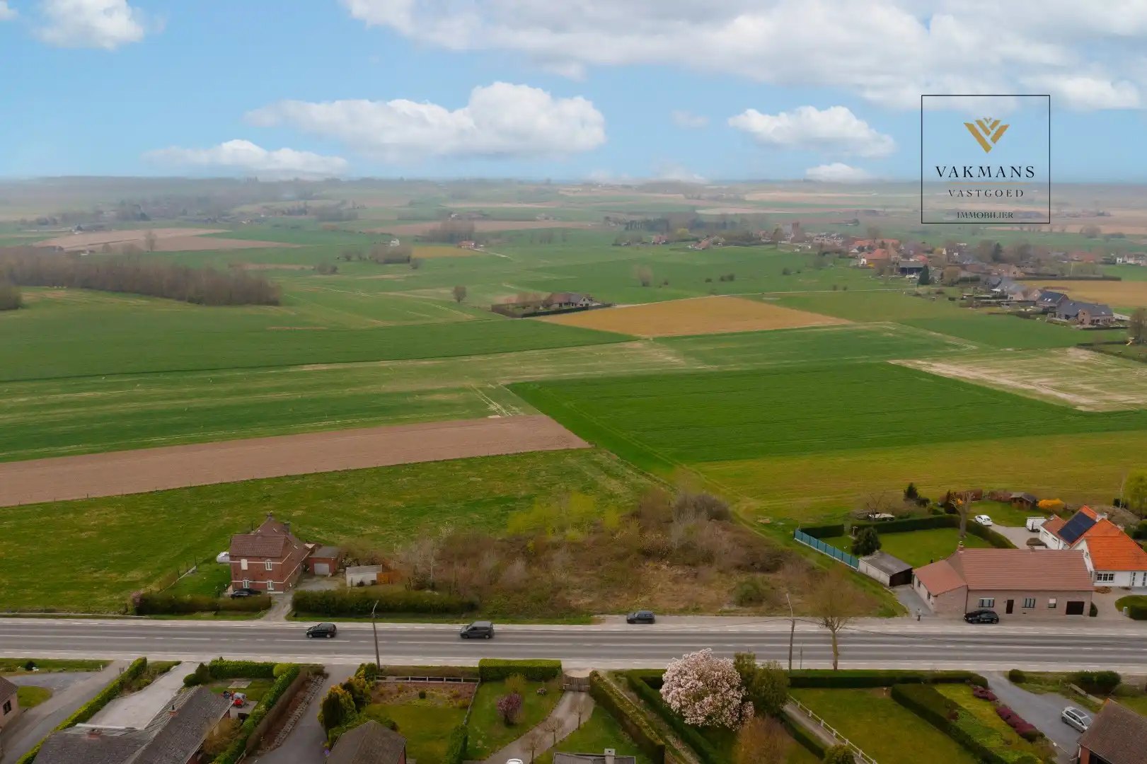 Bouwgrond met verzichten en zuidgericht foto 4