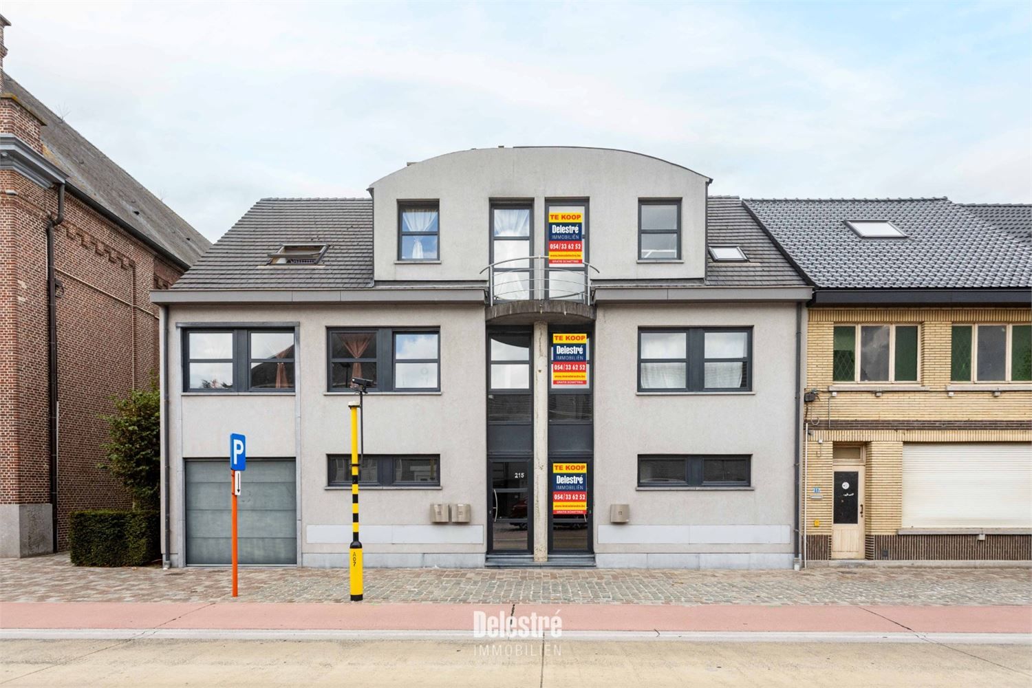 MODERN GOED ONDERHOUDEN APP. GEBOUW foto {{pictureIndex}}