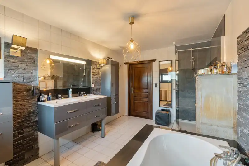 Riante, landelijke villa met karakter en mooie tuin nabij het dorp in Waanrode foto 23