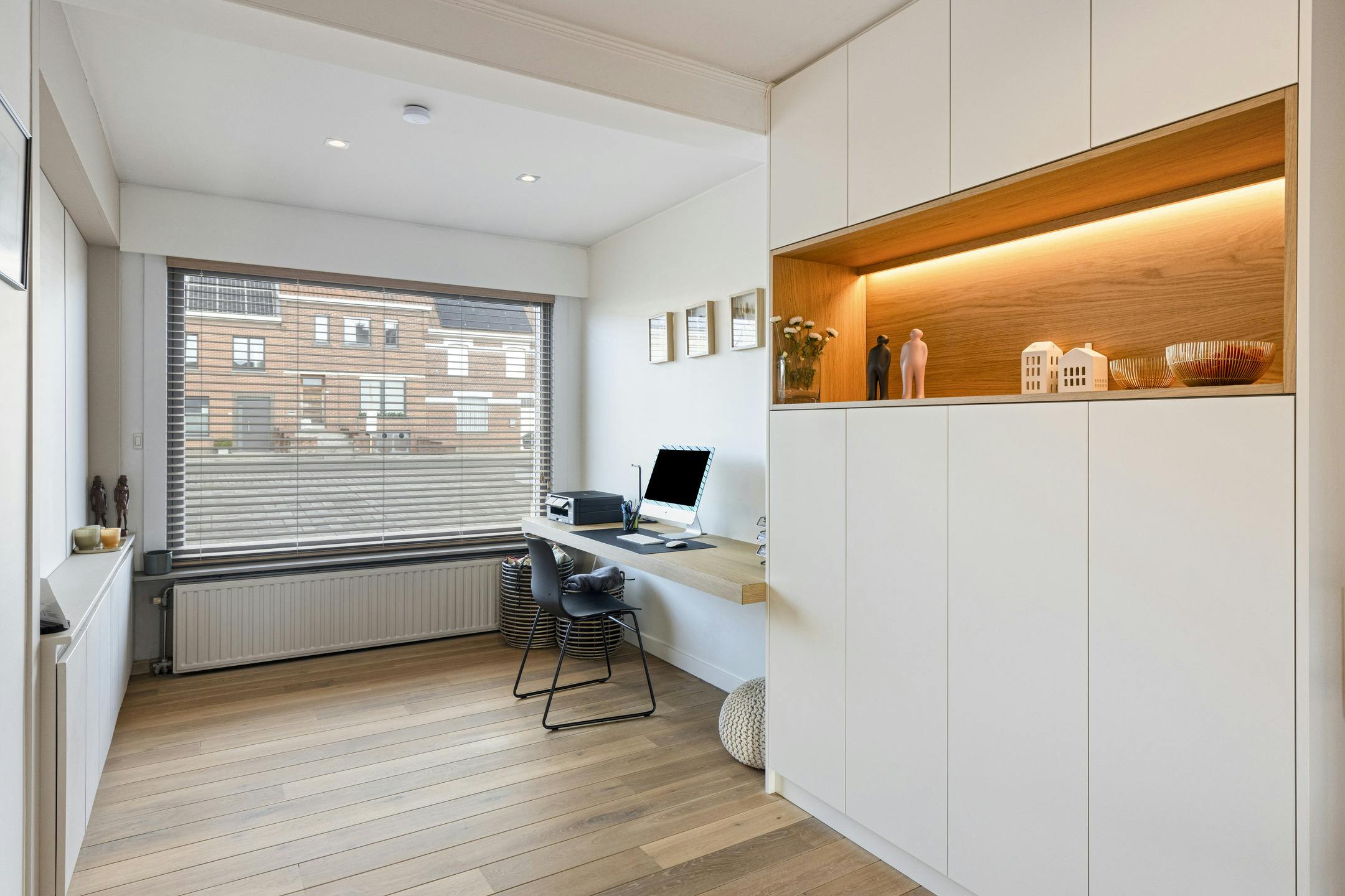 Mooi afgewerkt huis te koop in Vlamertinge met EPC B-label! foto 3