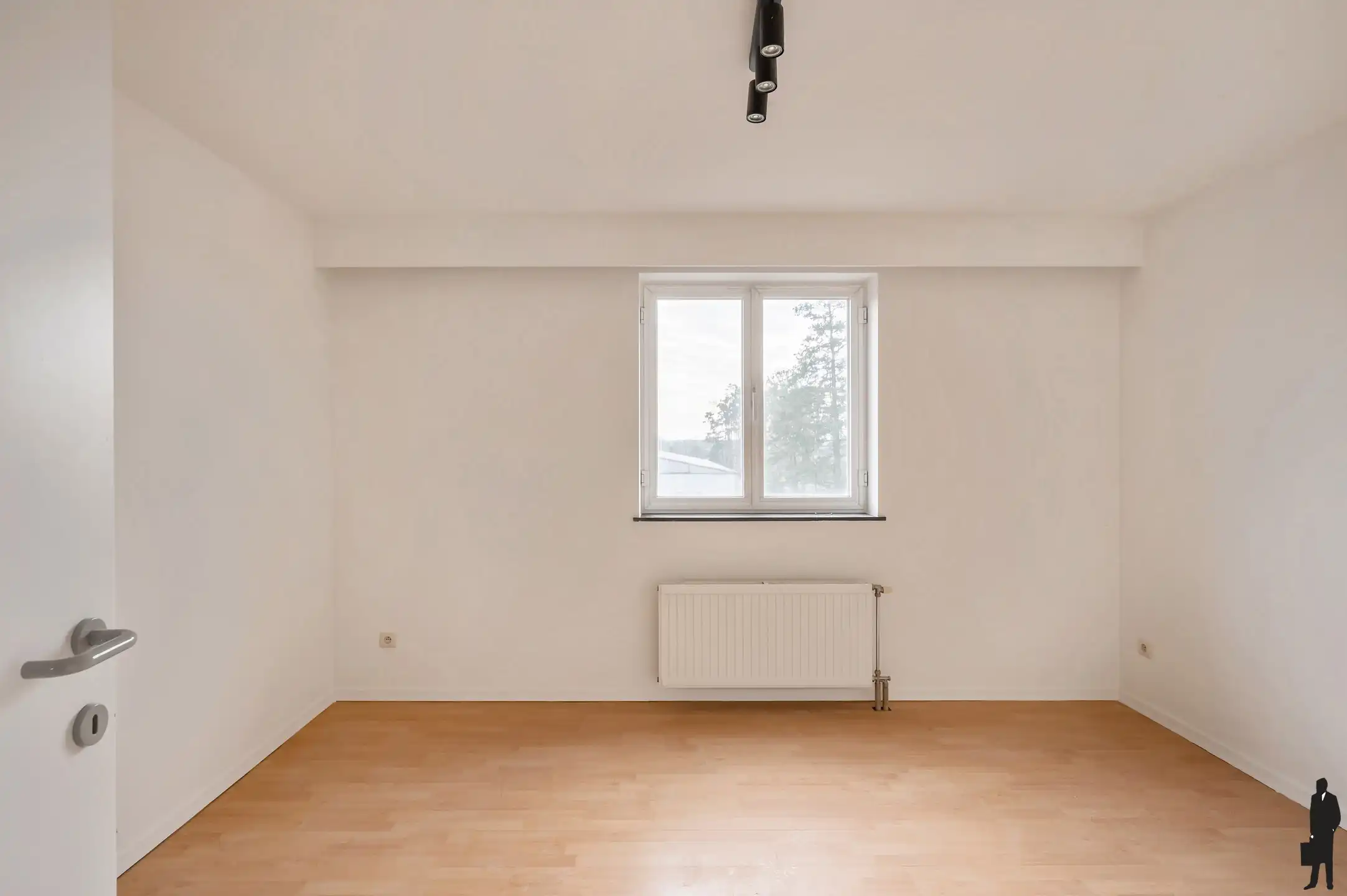 Lichtrijk dakappartement in het centrum van Nieuwmoer foto 8