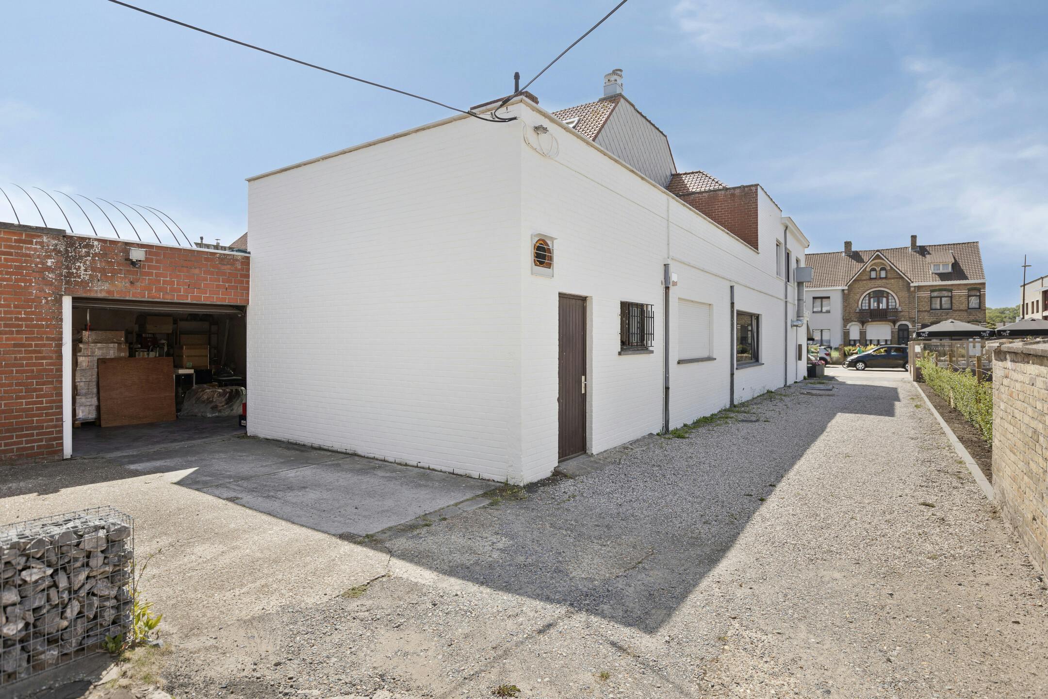 Instapklaar appartement met terras en ruime garage in Koksijde foto 10