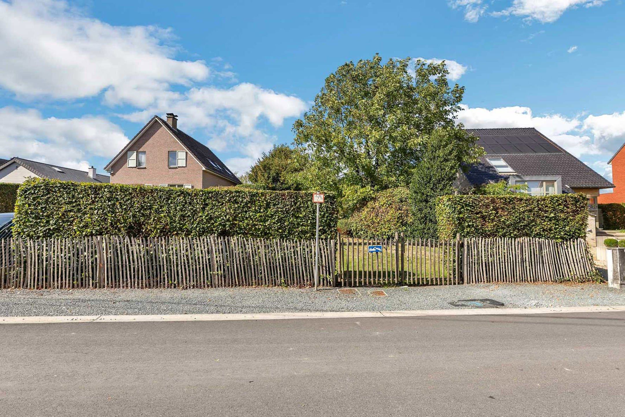 Unieke bouwgrond voor open bebouwing te koop in Wambeek! foto 2