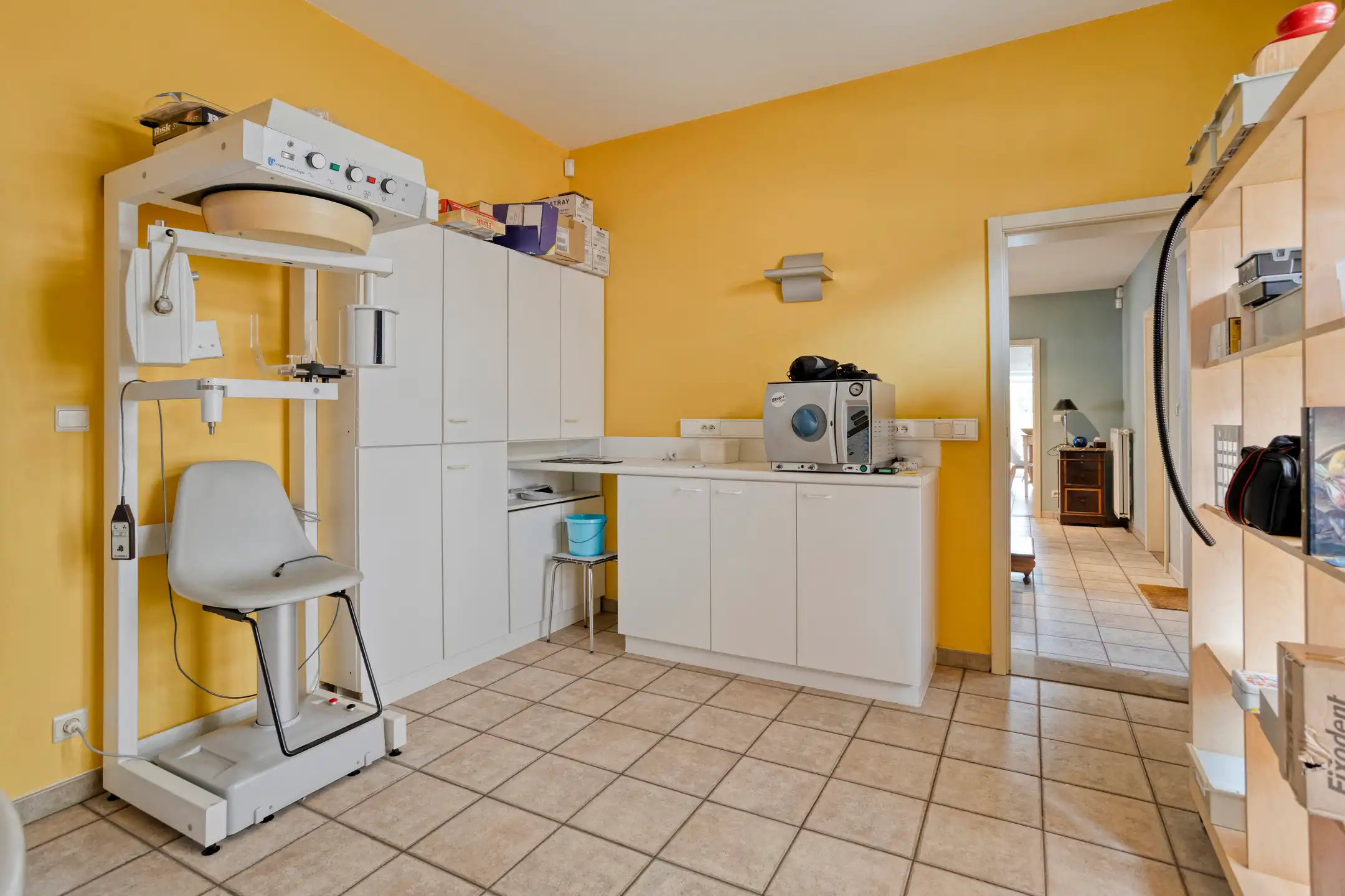 Woning met praktijk op toplocatie in centrum Begijnendijk foto 30