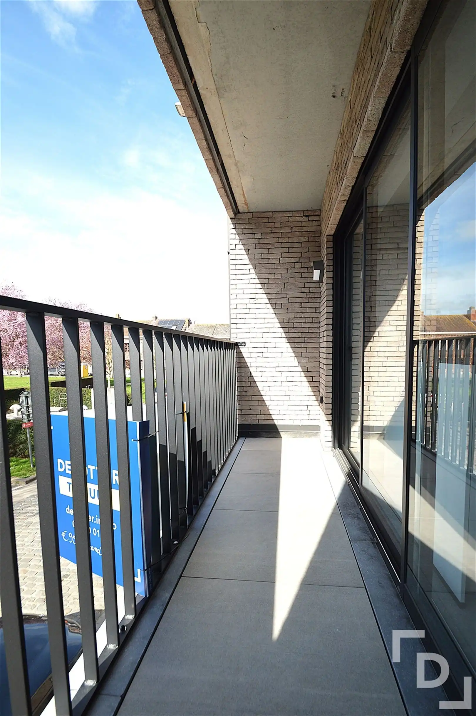 Modern en energiezuinige nieuwbouwwoning in centrum Ieper. foto 5