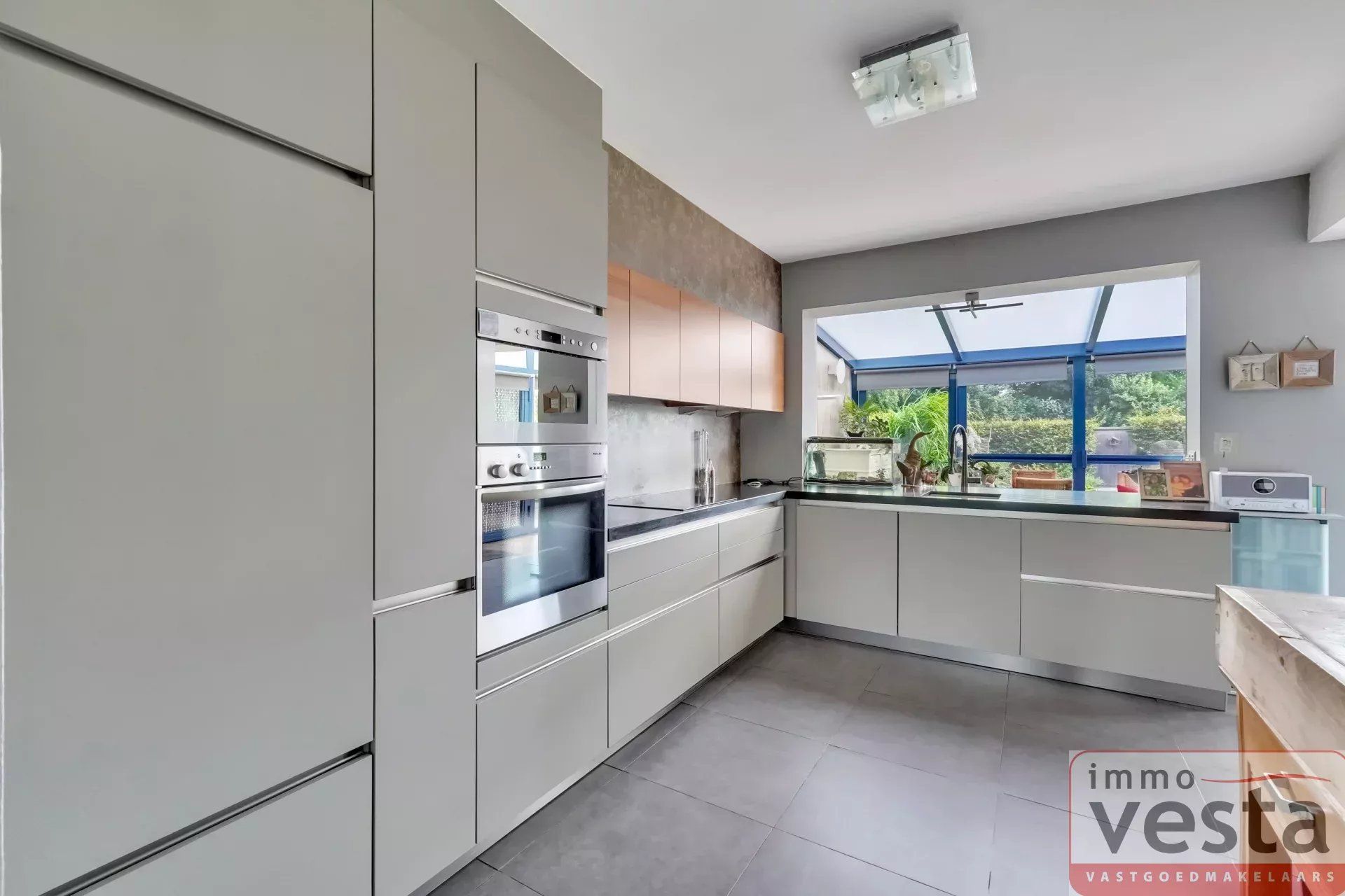 Gezellige Woning met Moderne Voorzieningen te Sint-Truiden foto 32