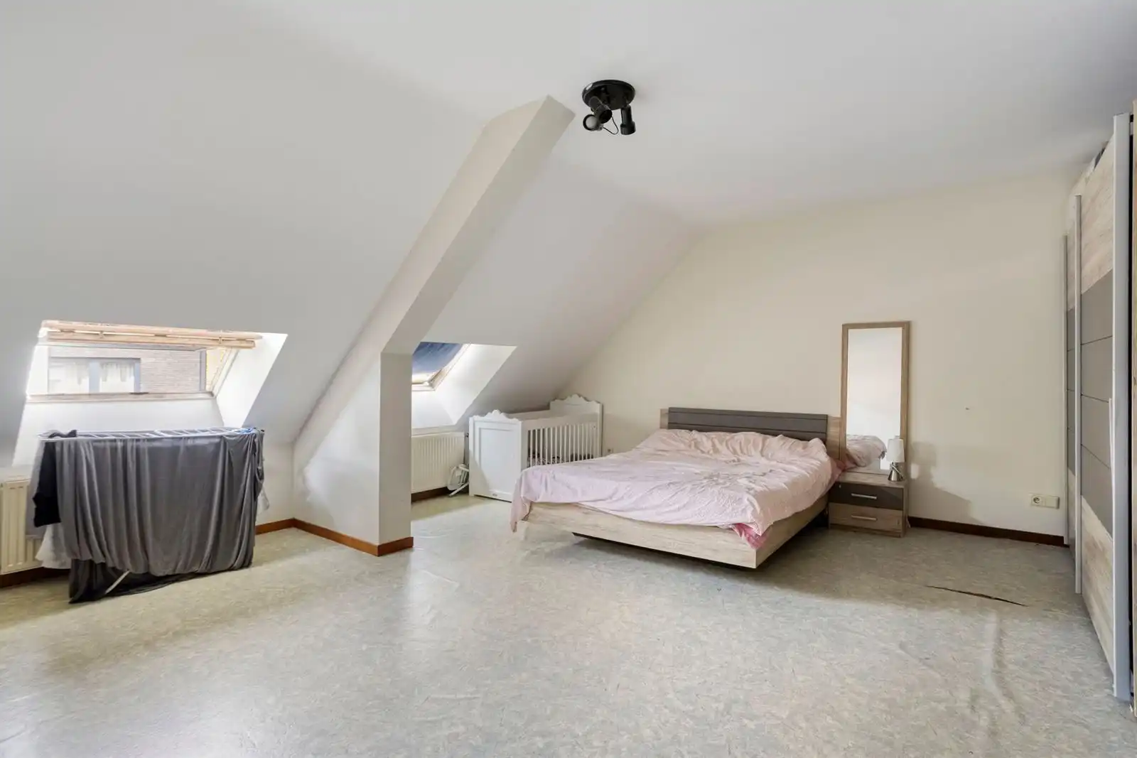 Duplex-appartement te koop met 2 slaapkamers foto 11