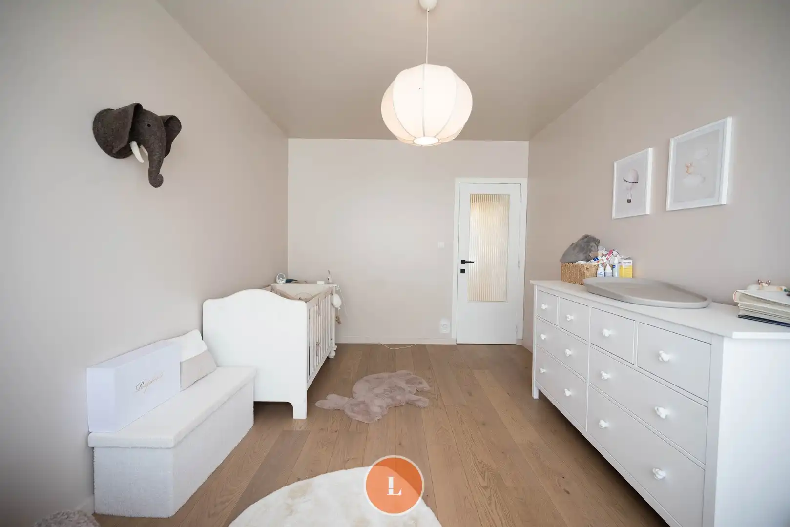 Charmante gerenoveerde halfopen woning met karaktervolle gevel foto 8