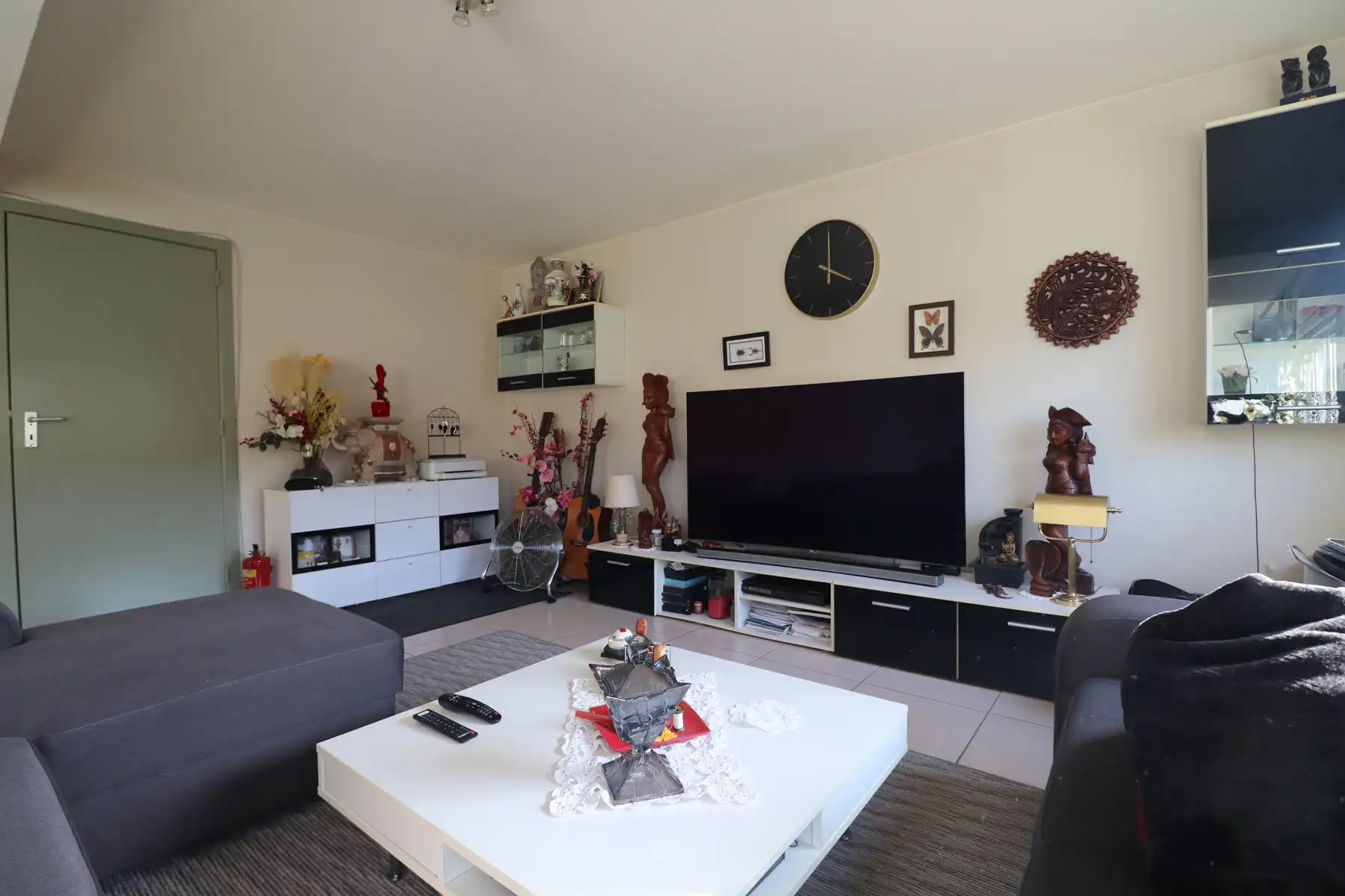 Ruim 2-slaapkamerappartement met lift, groot terras en ondergrondse autostaanplaats in het centrum van Baarle-Hertog foto 6
