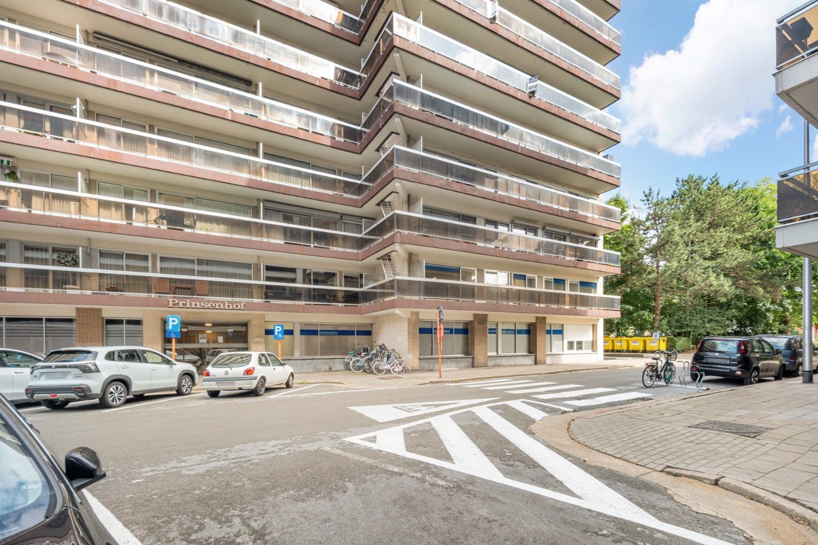 Handelspand op toplocatie, 226m², ruime parkeergelegenheid foto 26