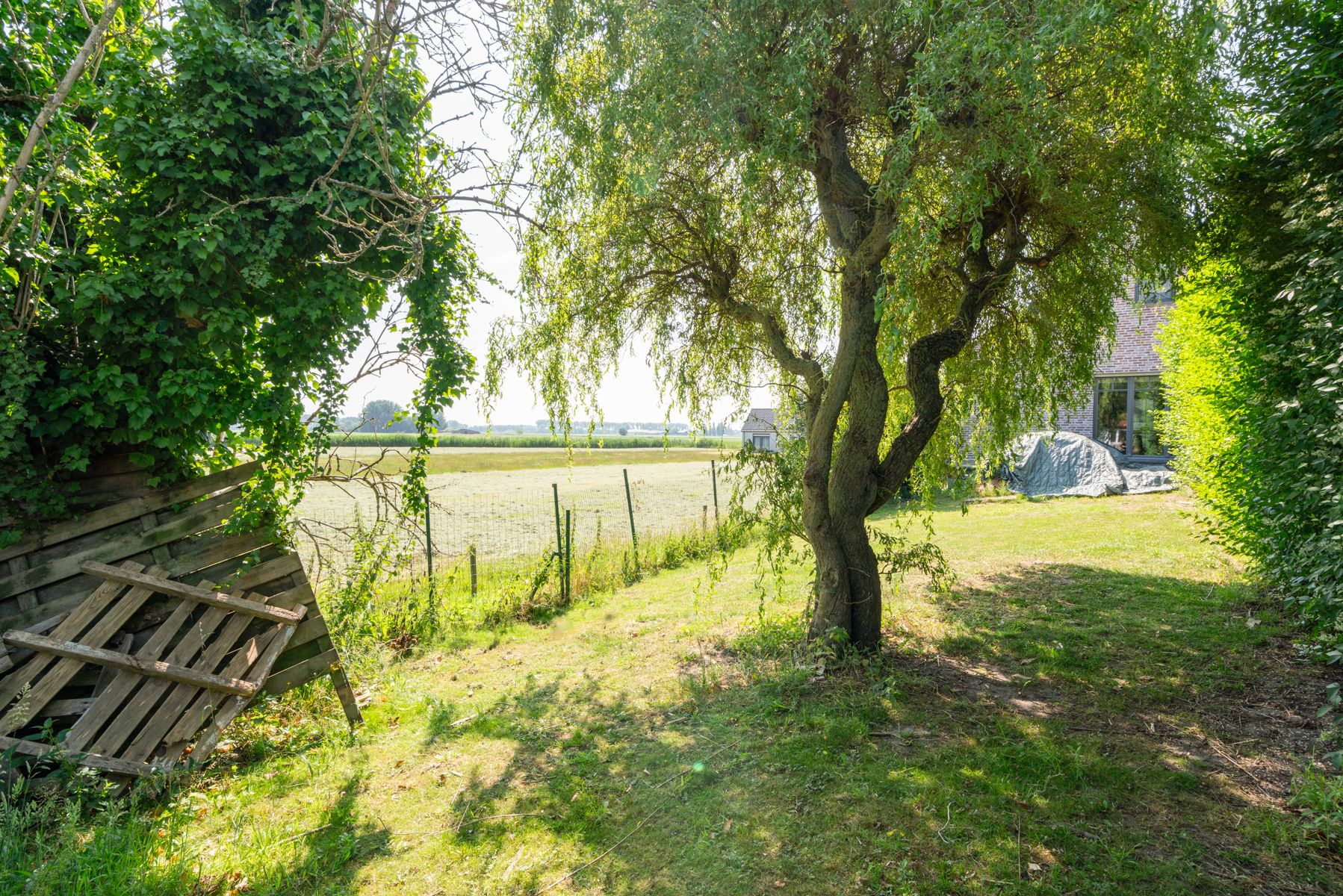 Instapklare woning met dubbele garage in het mooie Asenede foto 25