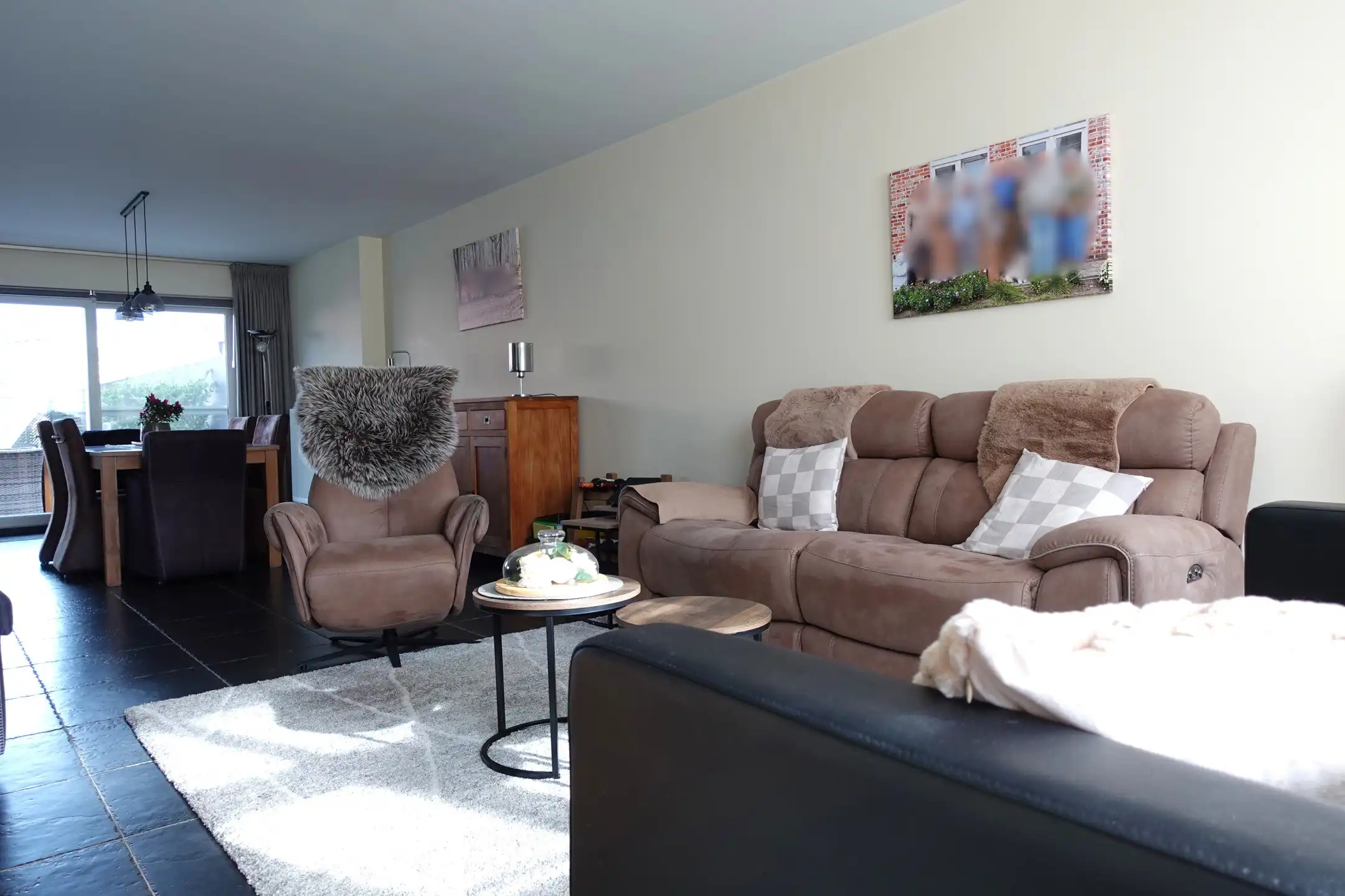 Recente woning met 3 slpks, garage en tuin van 357 m². foto 2