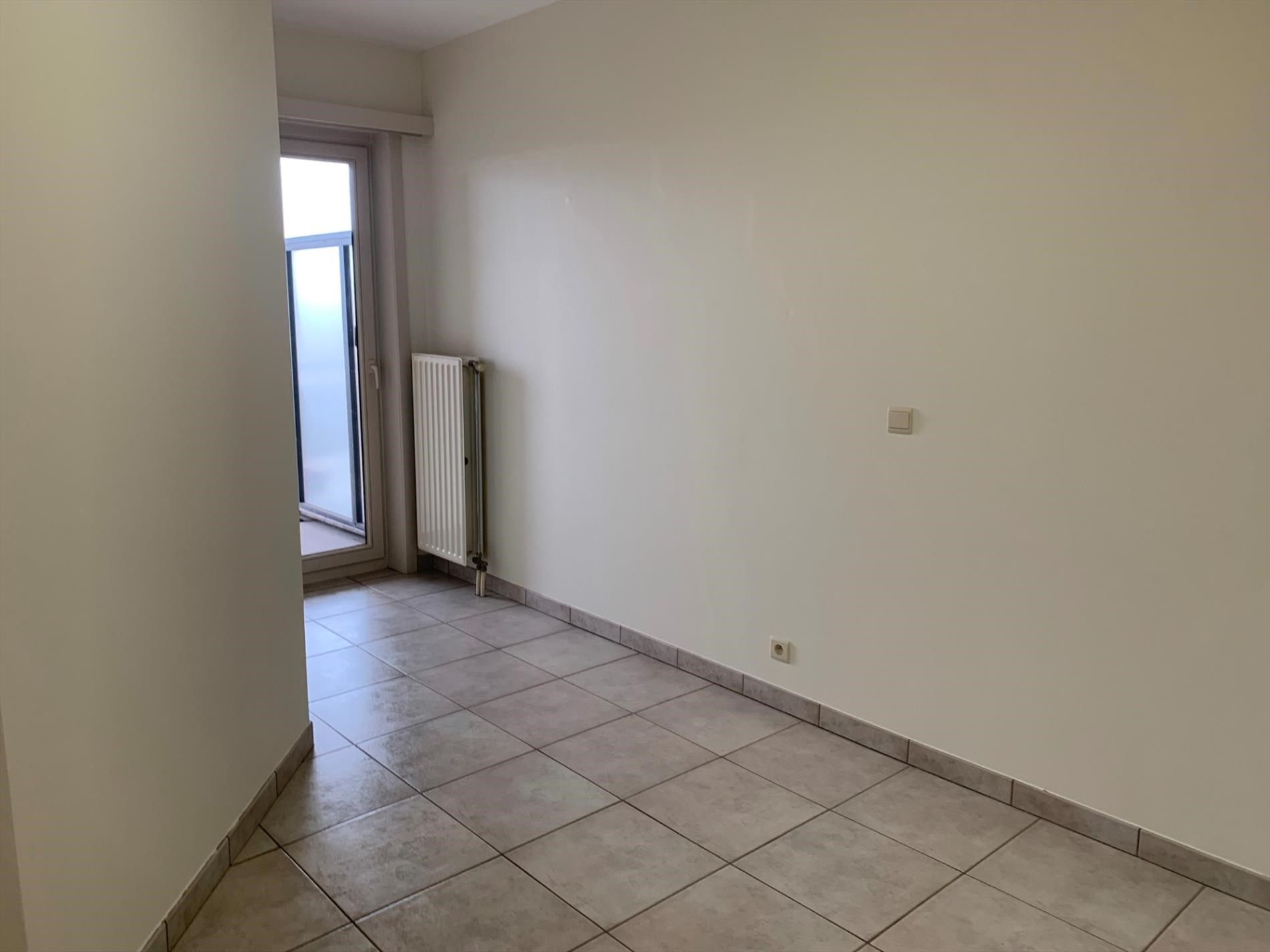 Ruim appartement met frontaal zeezicht - mét garagebox foto 4