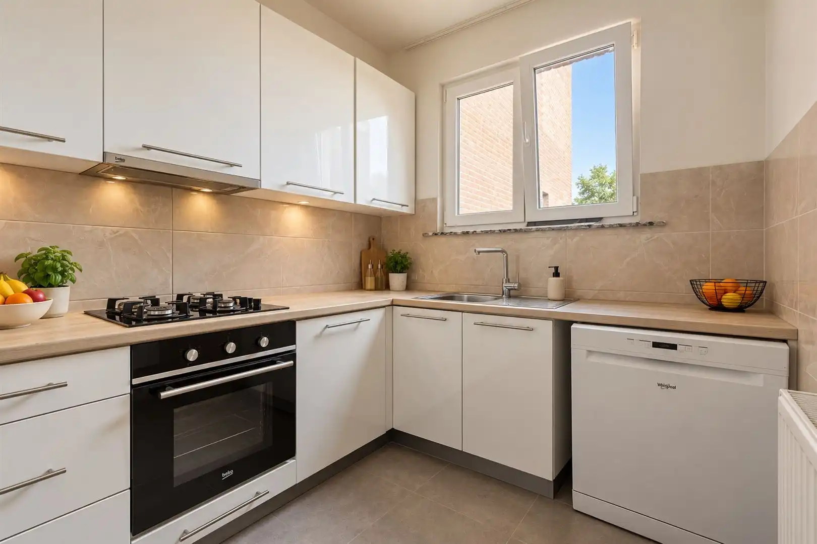 Opbrengsteigendom met twee appartementen en magazijn te Sint-Niklaas foto 11