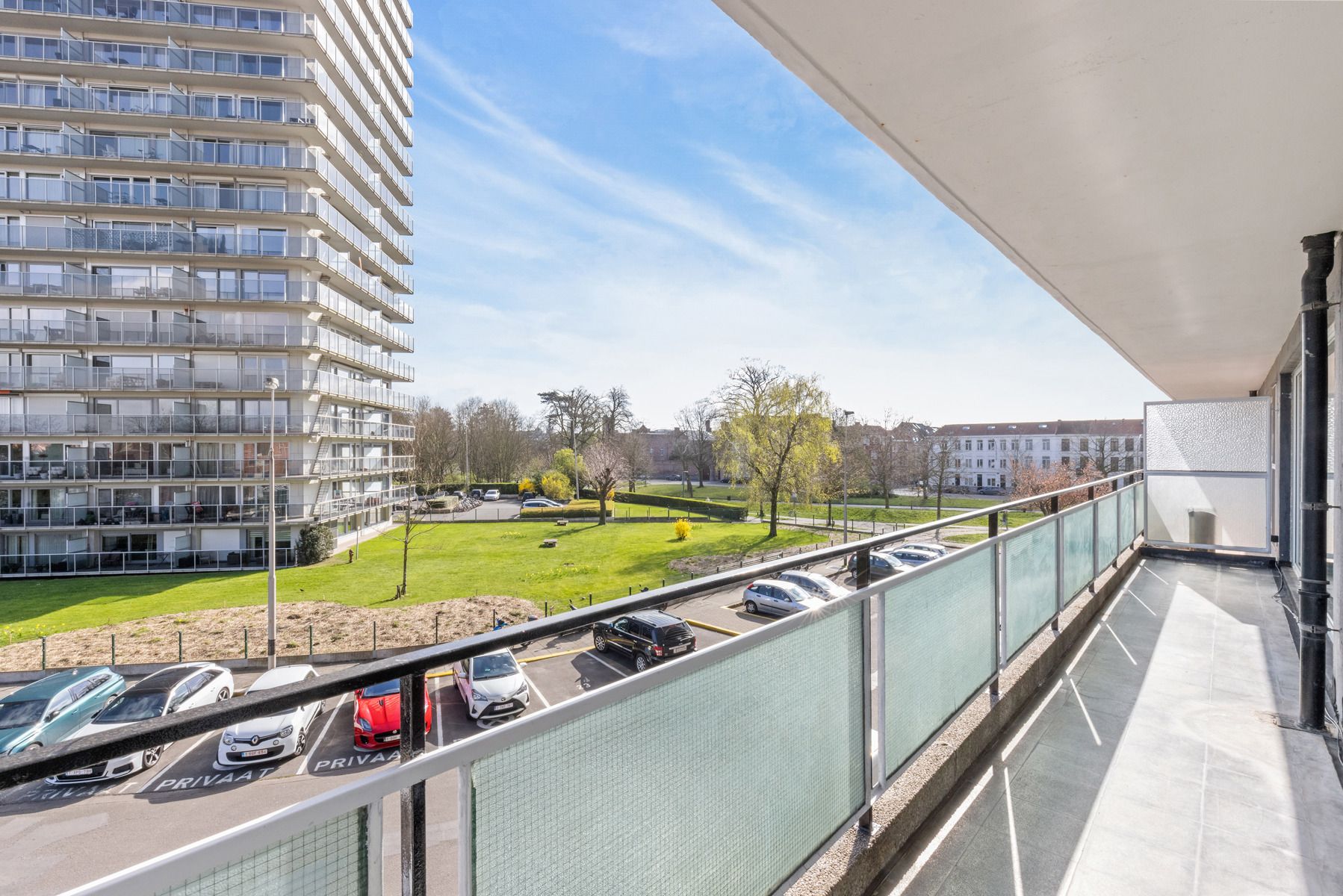 Hoogwaardig 2-slpk appartement op centrale ligging te Gent foto 16
