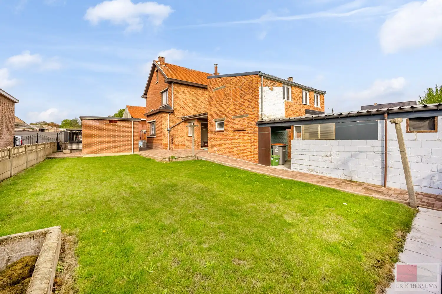 Leuke te renoveren halfopen bebouwing met potentieel en 3 ruime slaapkamers. foto 29