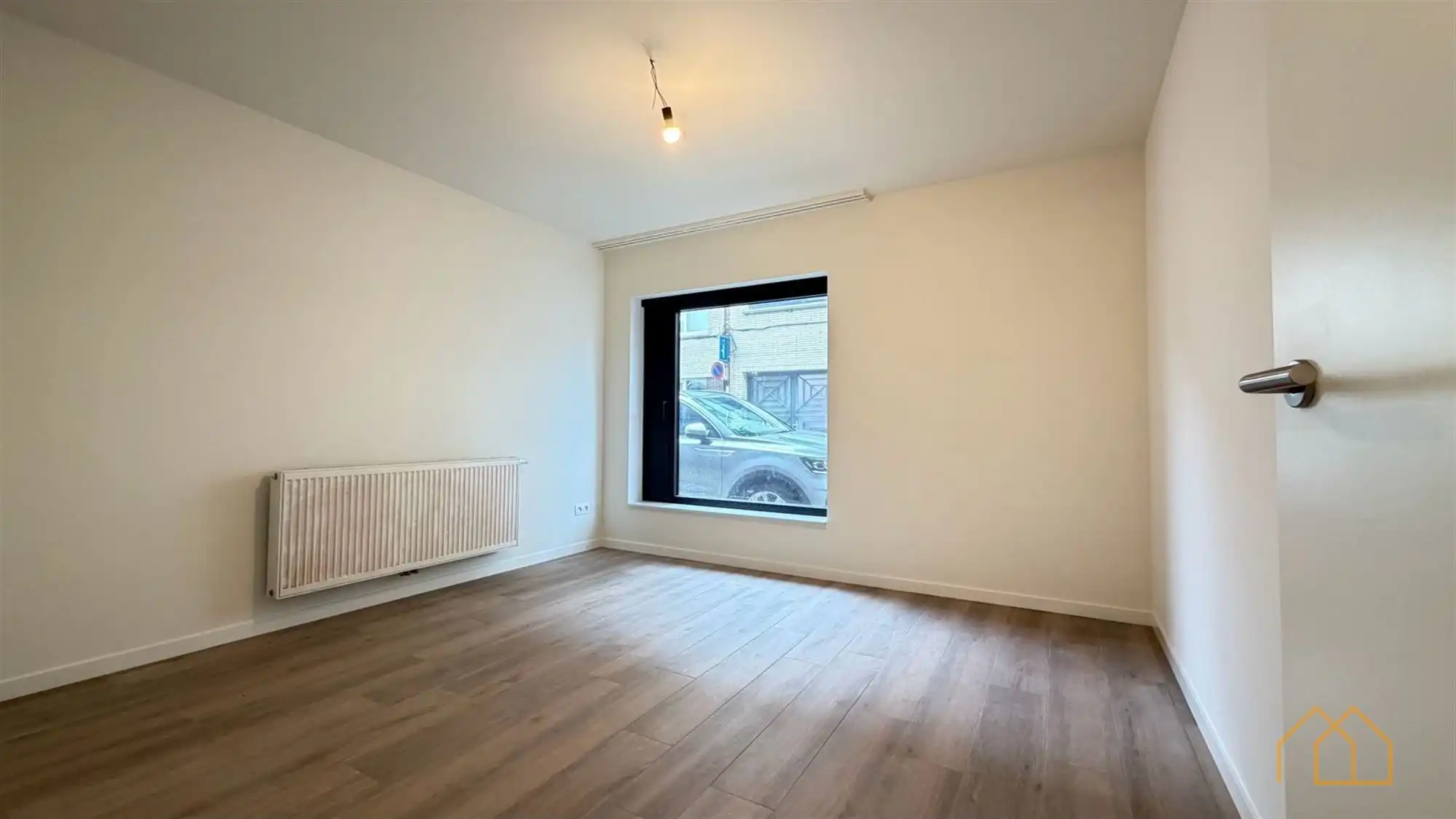 Ruim GLV app met 4slk, terras en carport foto 14