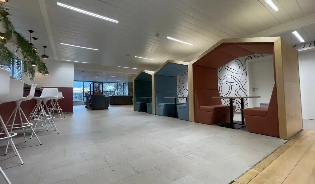 VERZICHT - Gerenoveerde kantoren te huur in Antwerpen foto 7