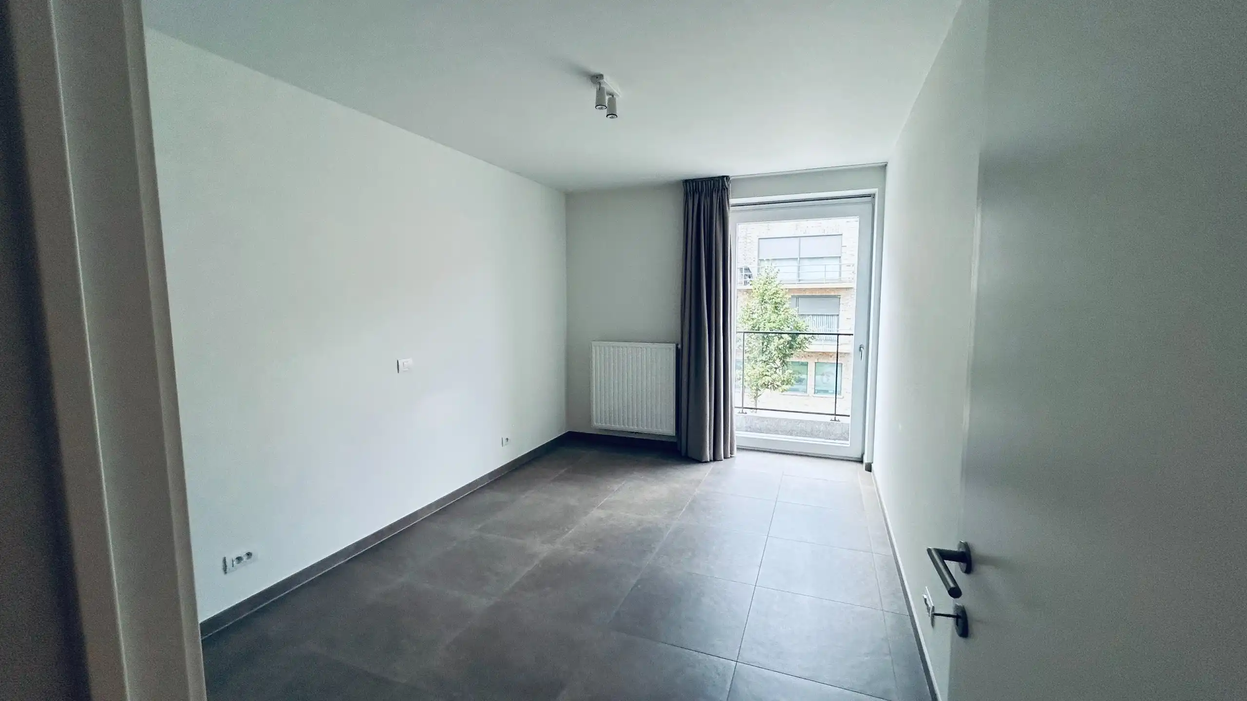 Mooi 1-slaapkamer appartement met terras en autostaanplaats foto 10
